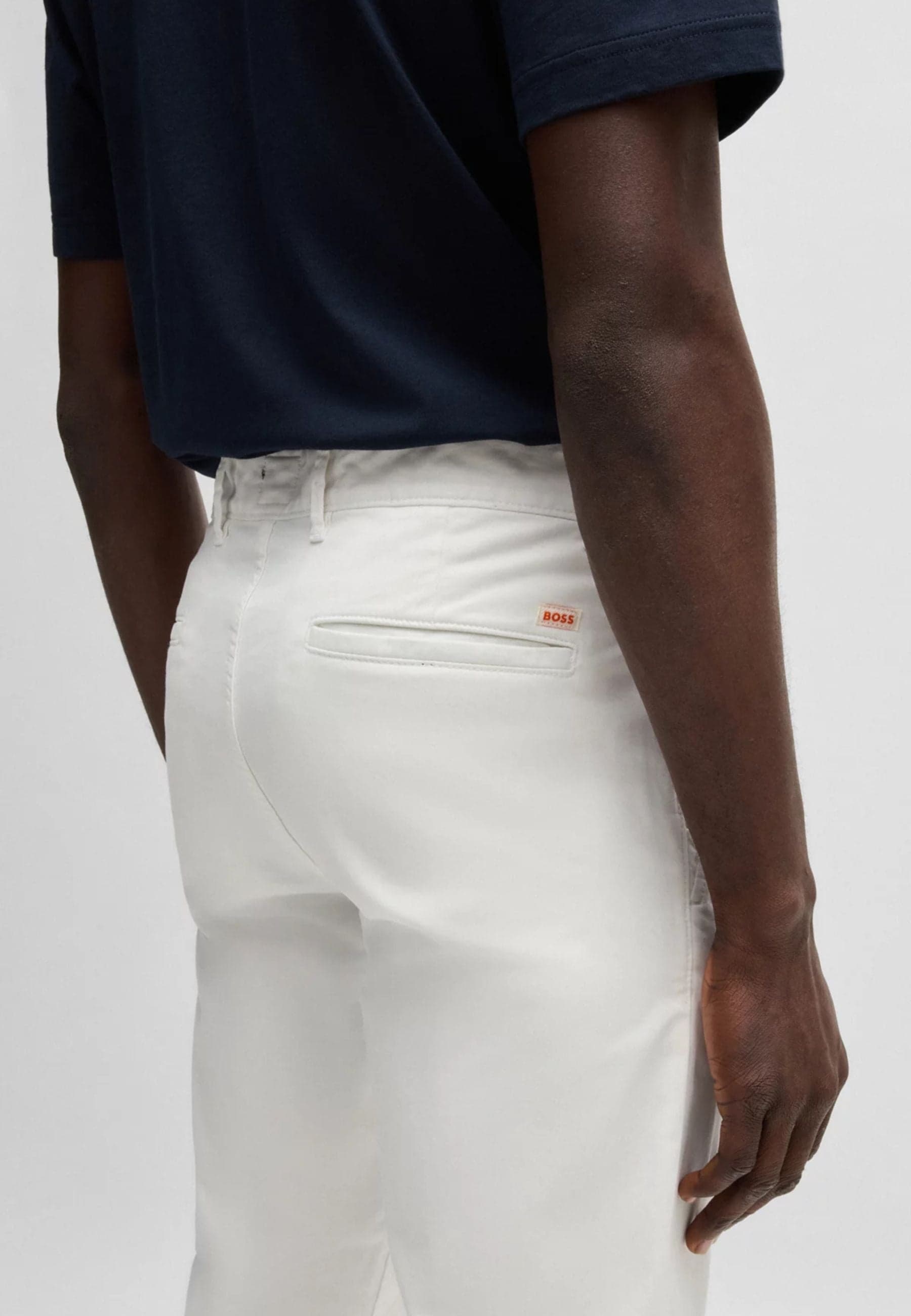 BOSS PANTALONE CHINO_SLIM da uomo in Pantaloni Drestige - Casamassima, commercioVirtuoso.it