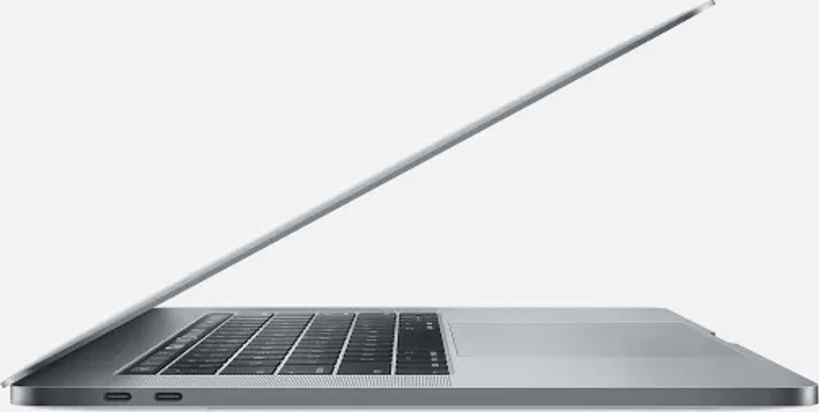 APPLE MACBOOK PRO 15" 2018 i7 / 16GB - Space Grey in Portatili Webstore srl - Bonate Sotto, commercioVirtuoso.it