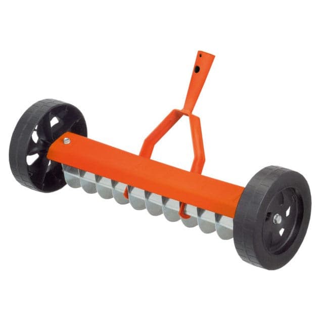 Rastrello Areatore Manuale con Ruote per la Cura del Tappeto Erboso Stocker