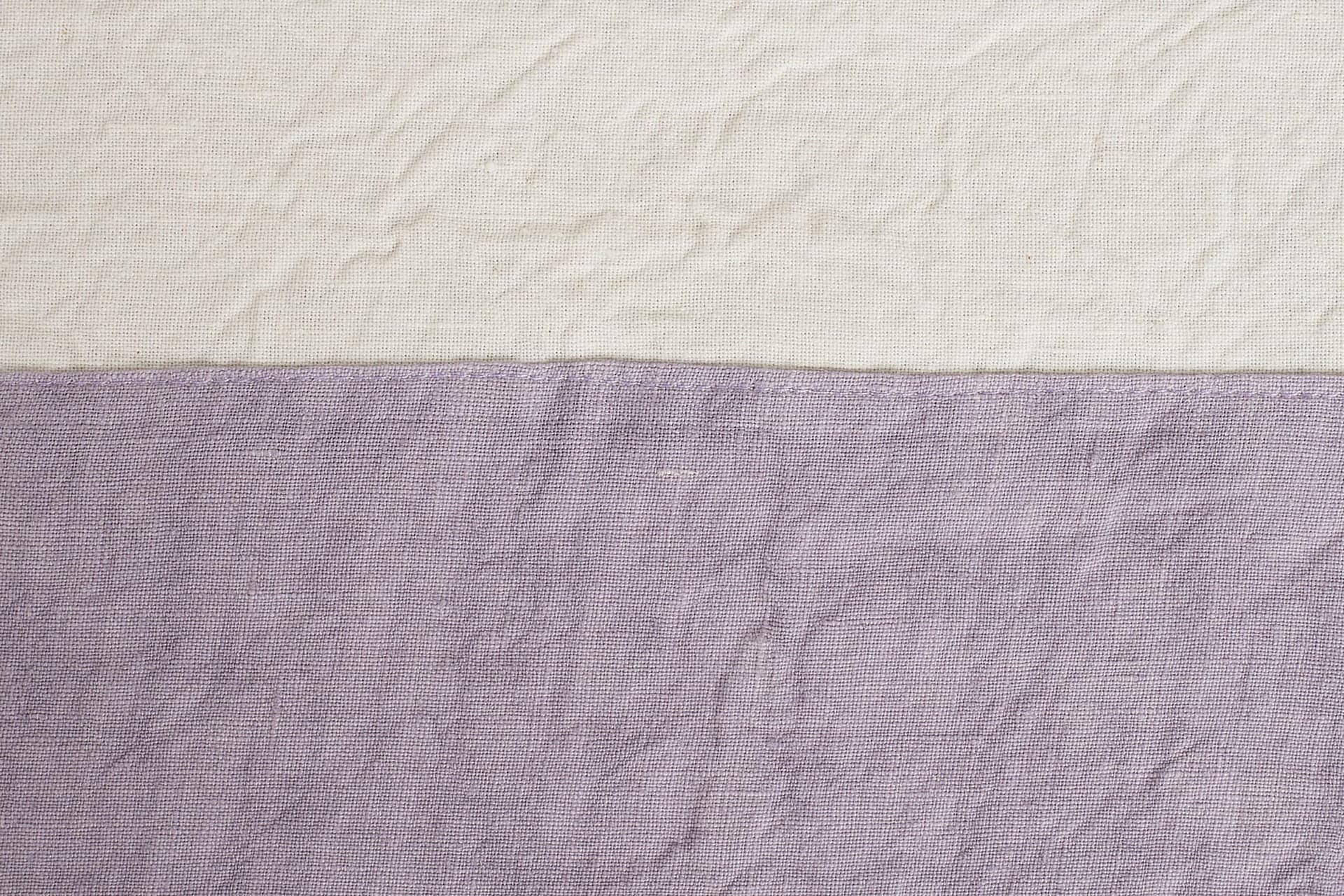 Tovaglia in misto lino con elegante bordo applicato made in italy NATURALE/VIOLETTA in Tovaglie Vanita di raso - Sesto San Giovanni, commercioVirtuoso.it