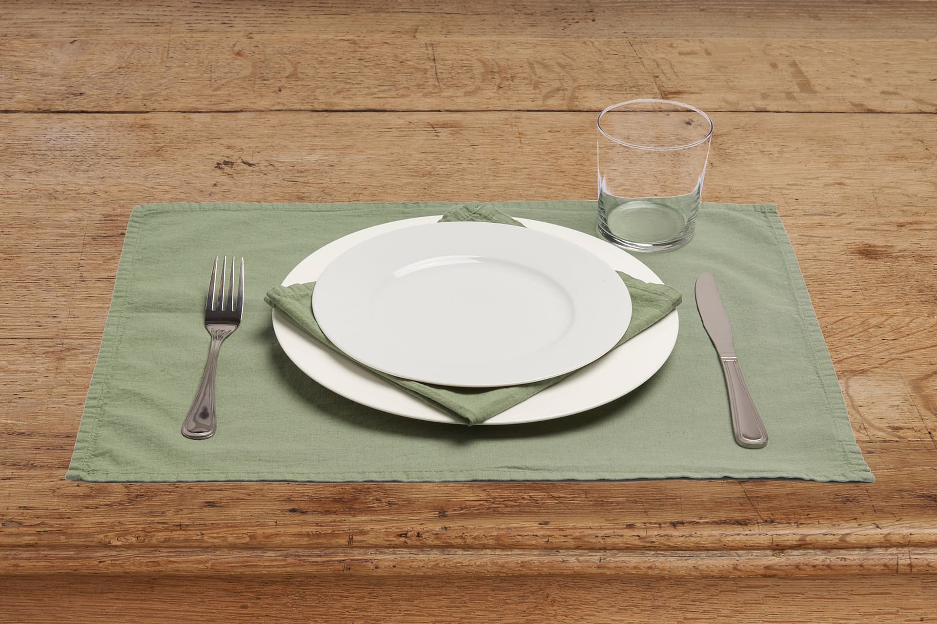 Set di 2 tovagliette americane colazione coppia tovagliette 35 X 50 CM in misto lino tinta unita morbide resistenti eleganti made in italy OLIVA in Tovagliette Vanita di raso - Sesto San Giovanni, commercioVirtuoso.it