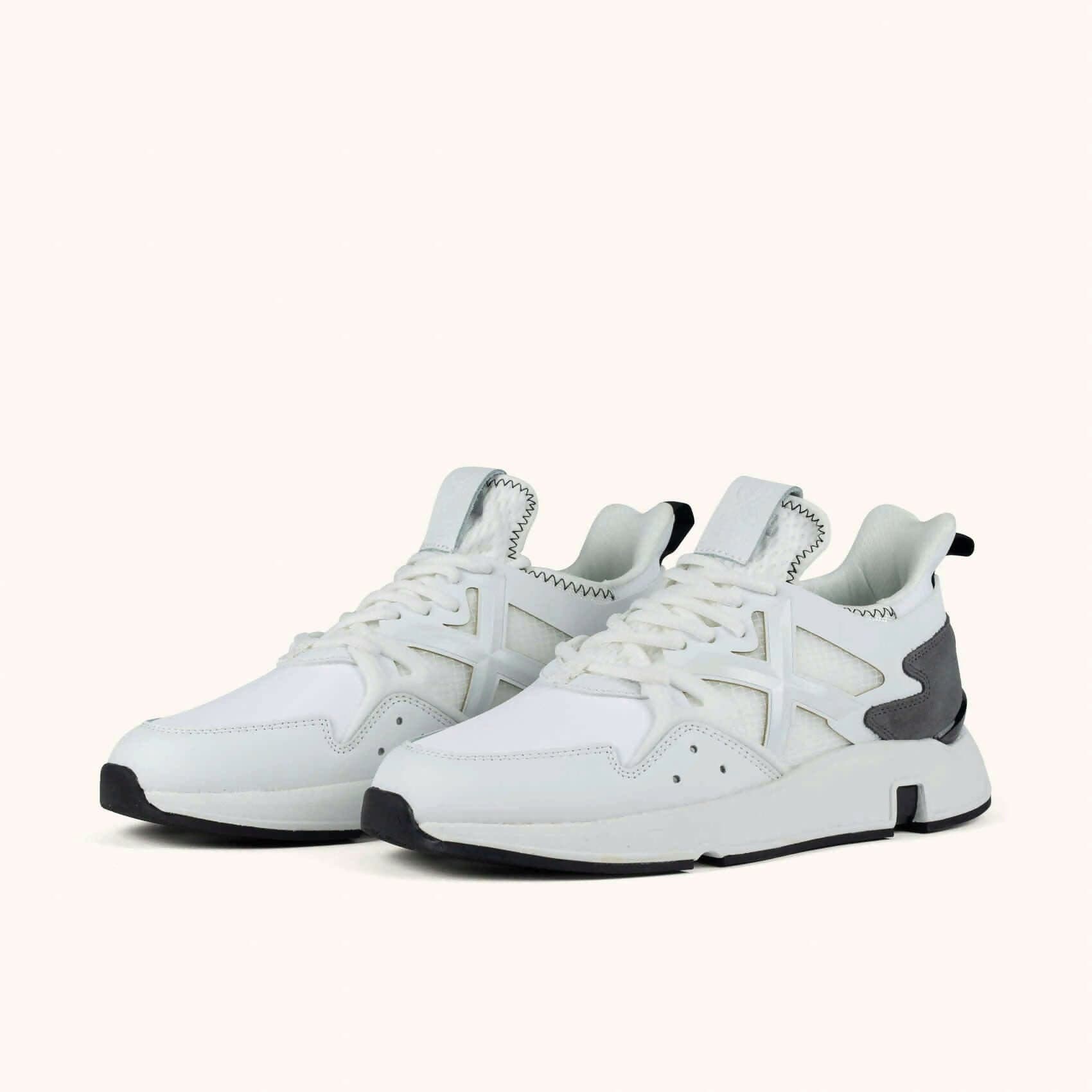Munich Uomo sneakers in pelle e tessuto tecnico in Sneaker casual Cantali Calzature - Randazzo, commercioVirtuoso.it