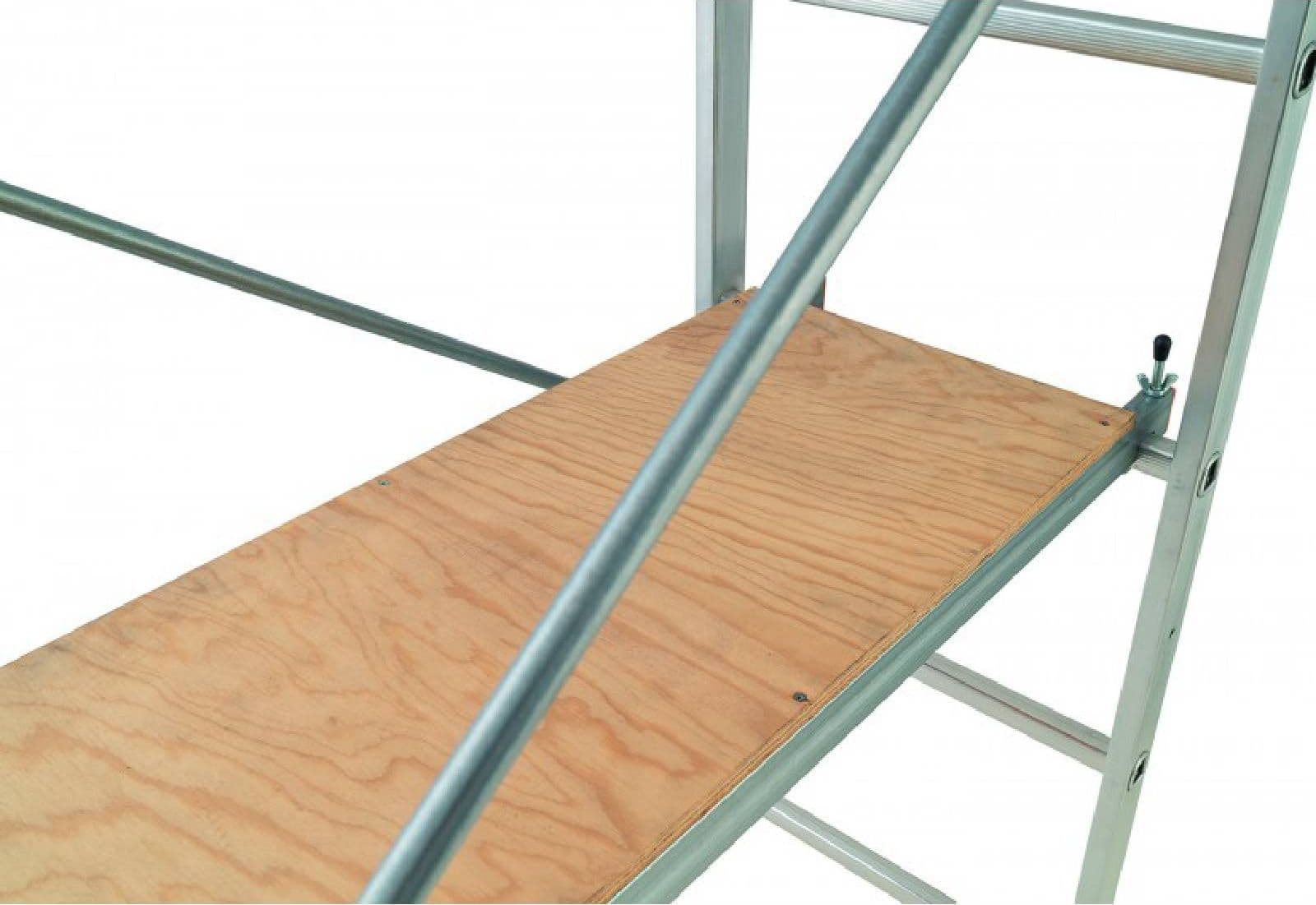 Trabattello "Easy 100" struttura realizzata in acciaio con sistema di fissaggio su montante in Scale multiuso La Zappa - Altamura, commercioVirtuoso.it