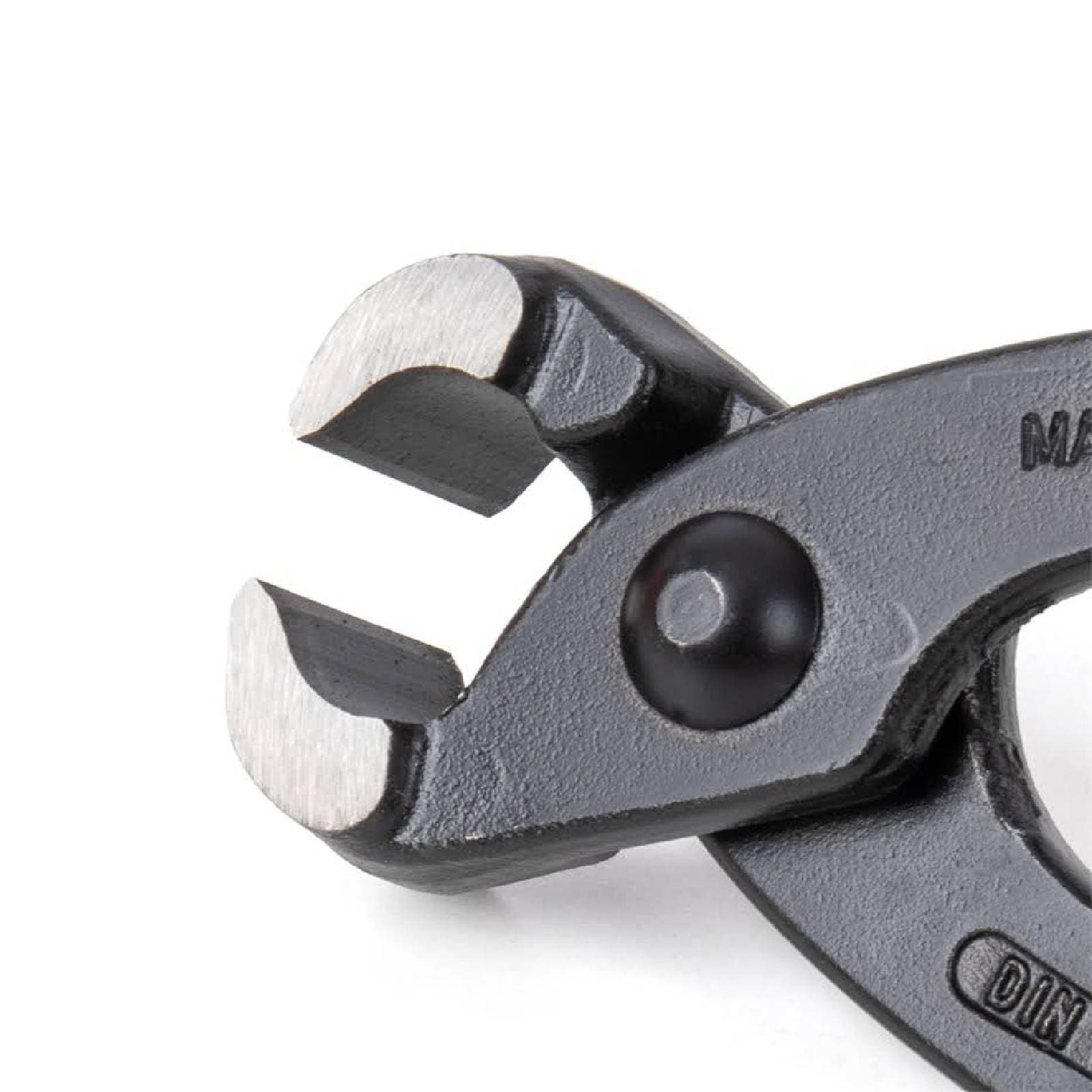 Tenaglia per carpentiere di ottima qualità ideale per lavori di ogni tipo in Pinze a becchi piegati La Zappa - Altamura, commercioVirtuoso.it