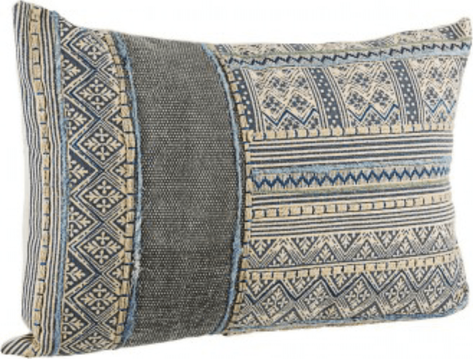 Cuscino tilak realizzato con  rivestimento in cotone lavorato e ricamato a mano e imbottitura in poliestere – Snorkel –