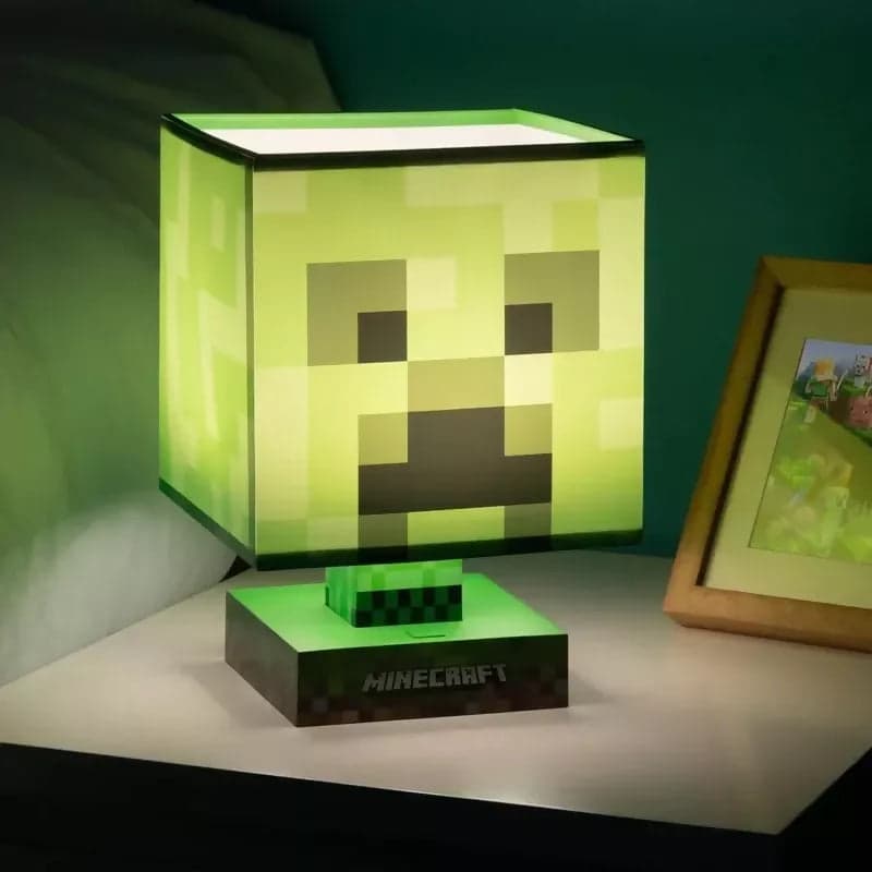 Lampada Creeper e caricabatterie USB PALADONE Minecraft in Lampadari Cartoleria Deja Vu - Crotone, commercioVirtuoso.it