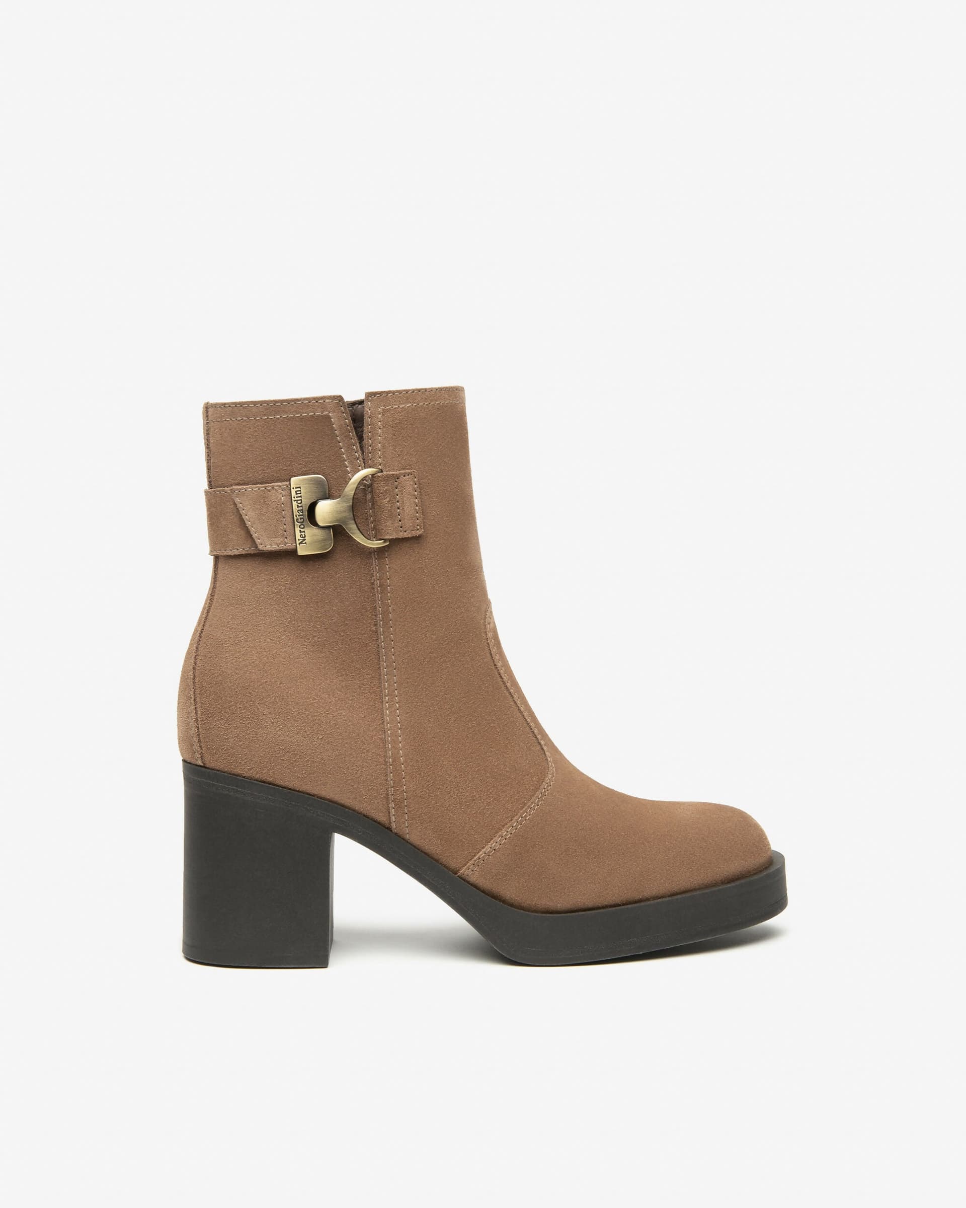 Nero Giardini Donna Stivaletti in Suede I513892D in Stivali Cantali Calzature - Randazzo, commercioVirtuoso.it
