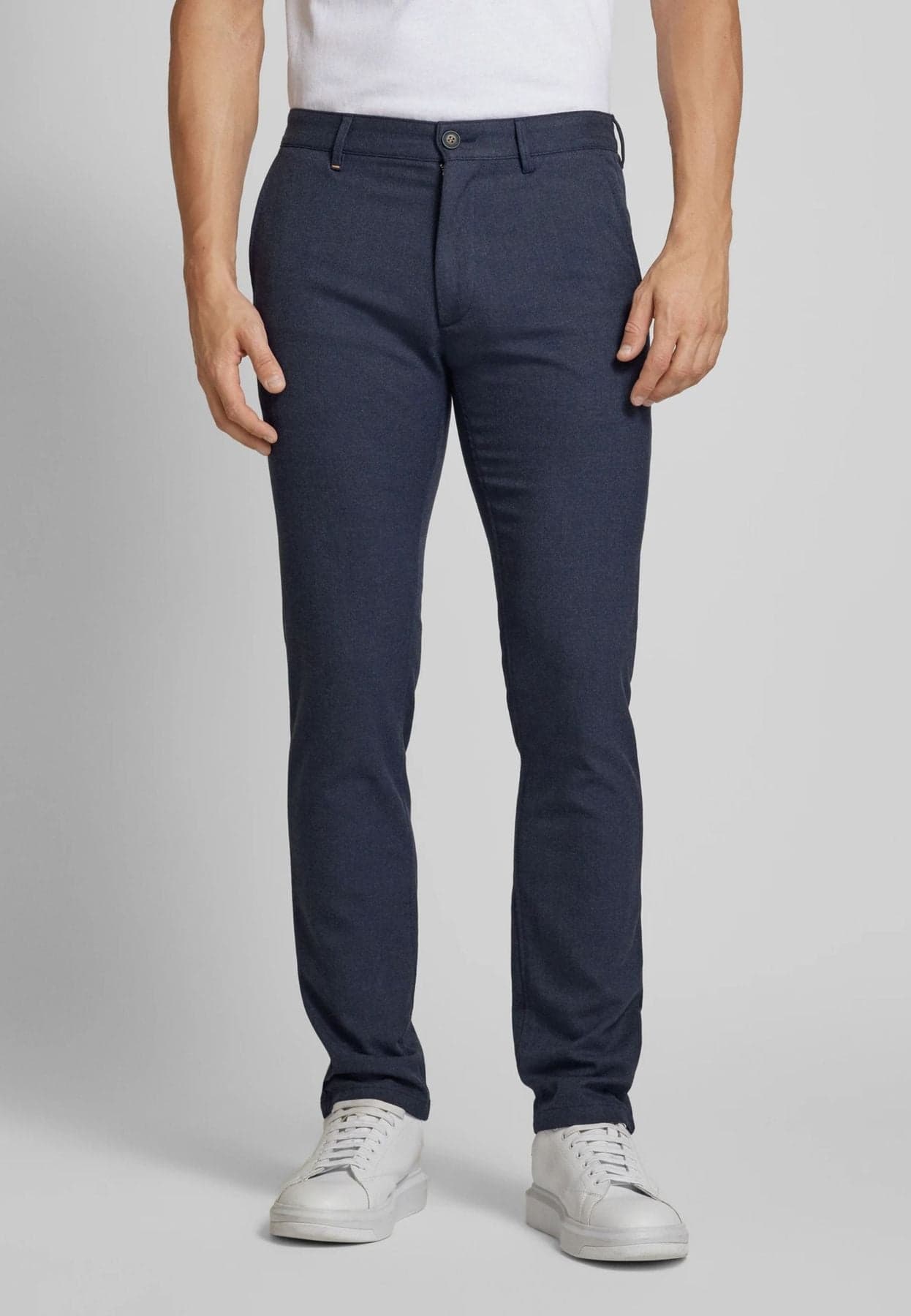 BOSS PANTALONE CHINO_SLIM da uomo in Pantaloni Drestige - Casamassima, commercioVirtuoso.it