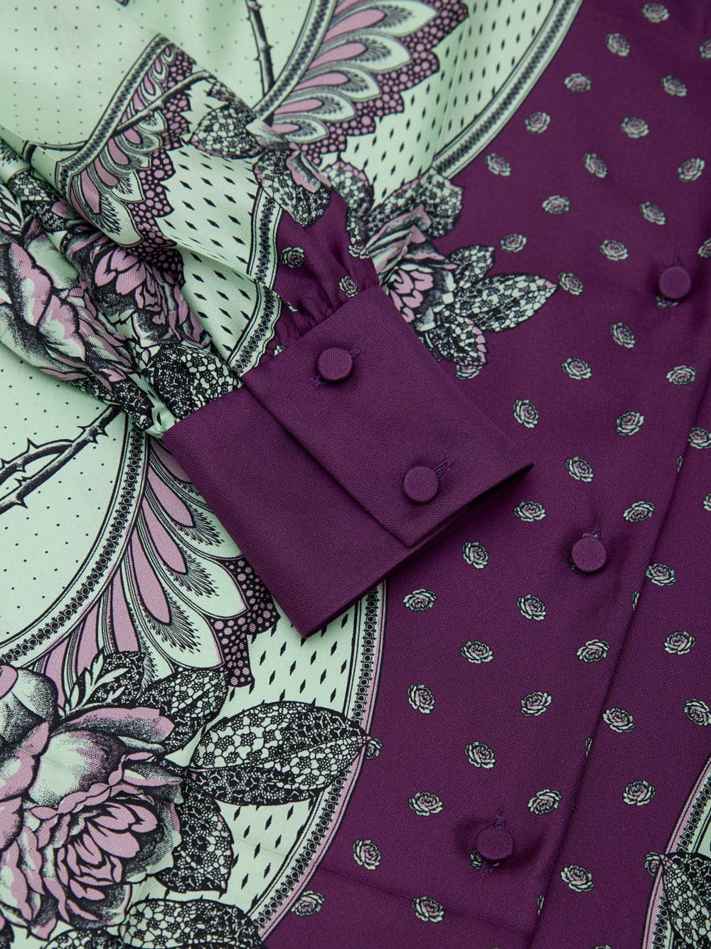 Gucci Camicia in Seta con Stampa Verde Menta e Viola da donna in Bluse e camicie Drestige - Casamassima, commercioVirtuoso.it