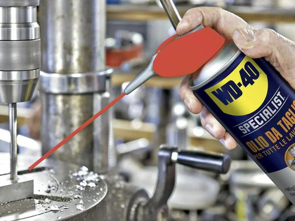 WD-40 Olio da Taglio Tutte le Lavorazioni - 400ml - 1pz in Lubrificanti GardenStore - Novellara, commercioVirtuoso.it