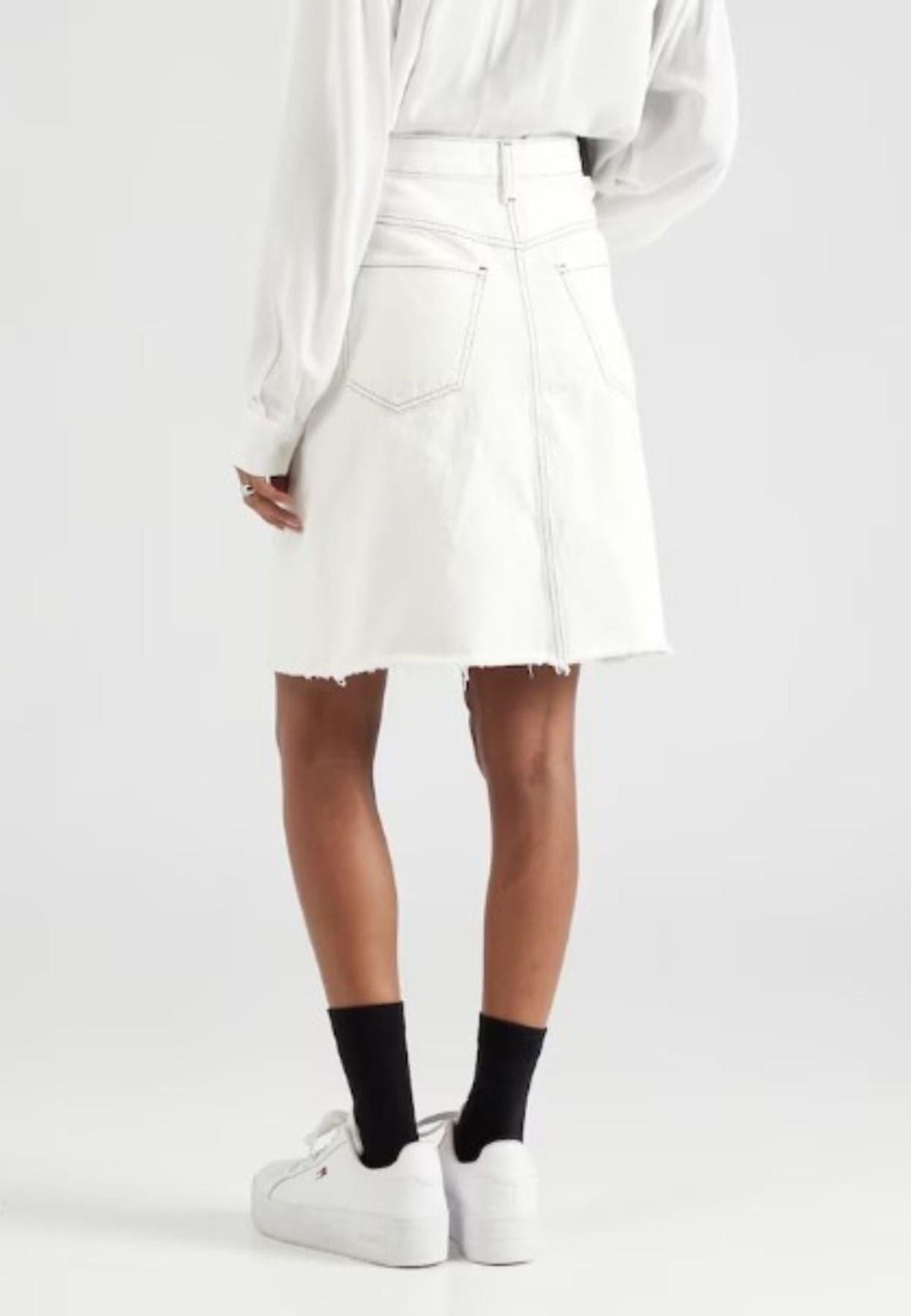 Tommy Hilfiger GONNA DNM RW A-LINE SKIRT ECRU da donna in Gonne Drestige - Casamassima, commercioVirtuoso.it