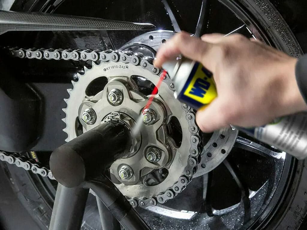 WD-40 Specialist Moto Pulitore Freni - 500ml. Confezione da 1pz in Detergenti freni GardenStore - Novellara, commercioVirtuoso.it