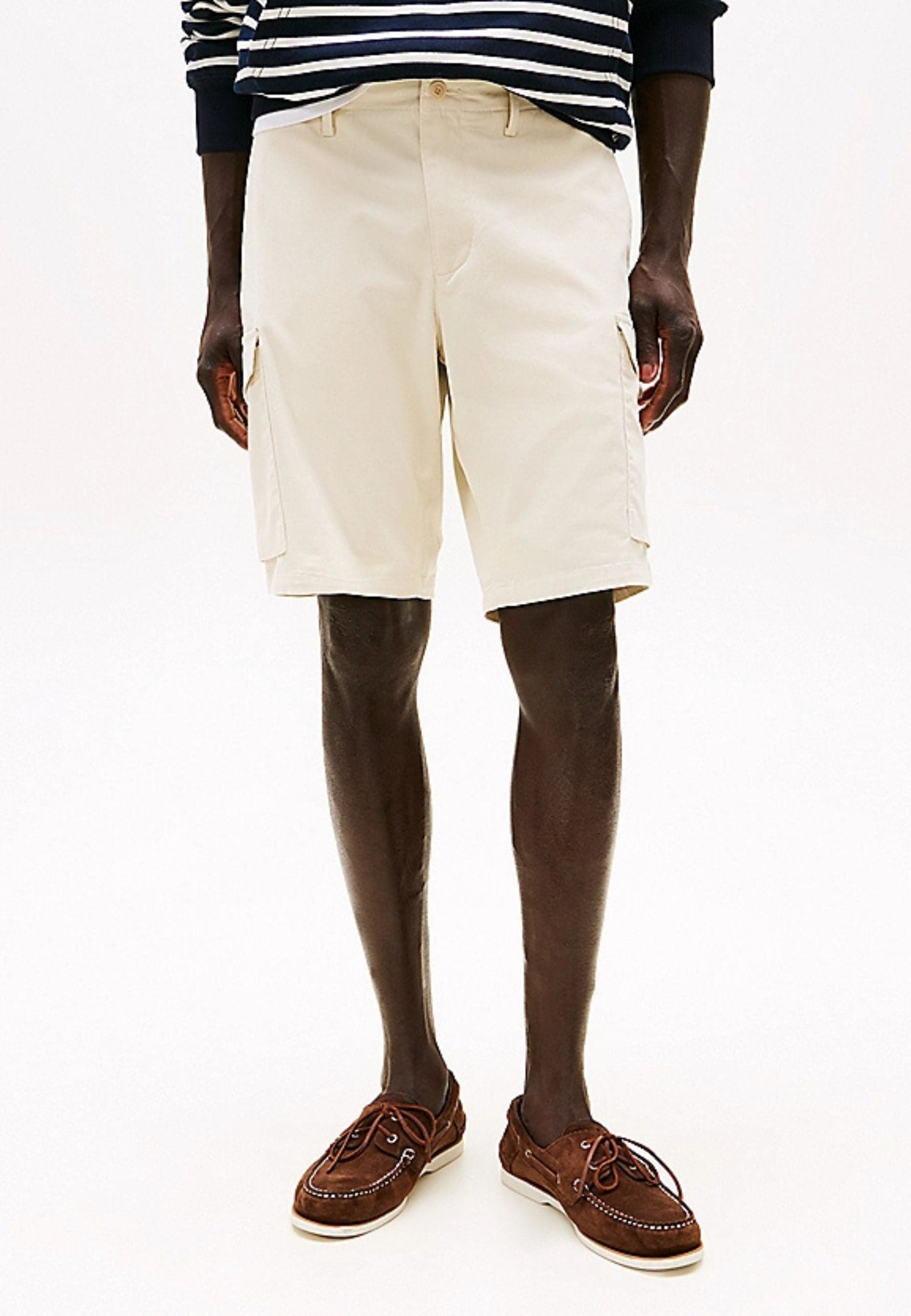 Tommy Hilfiger PANTALONCINO HARLEM CARGO 1985 da uomo in Pantaloncini Drestige - Casamassima, commercioVirtuoso.it