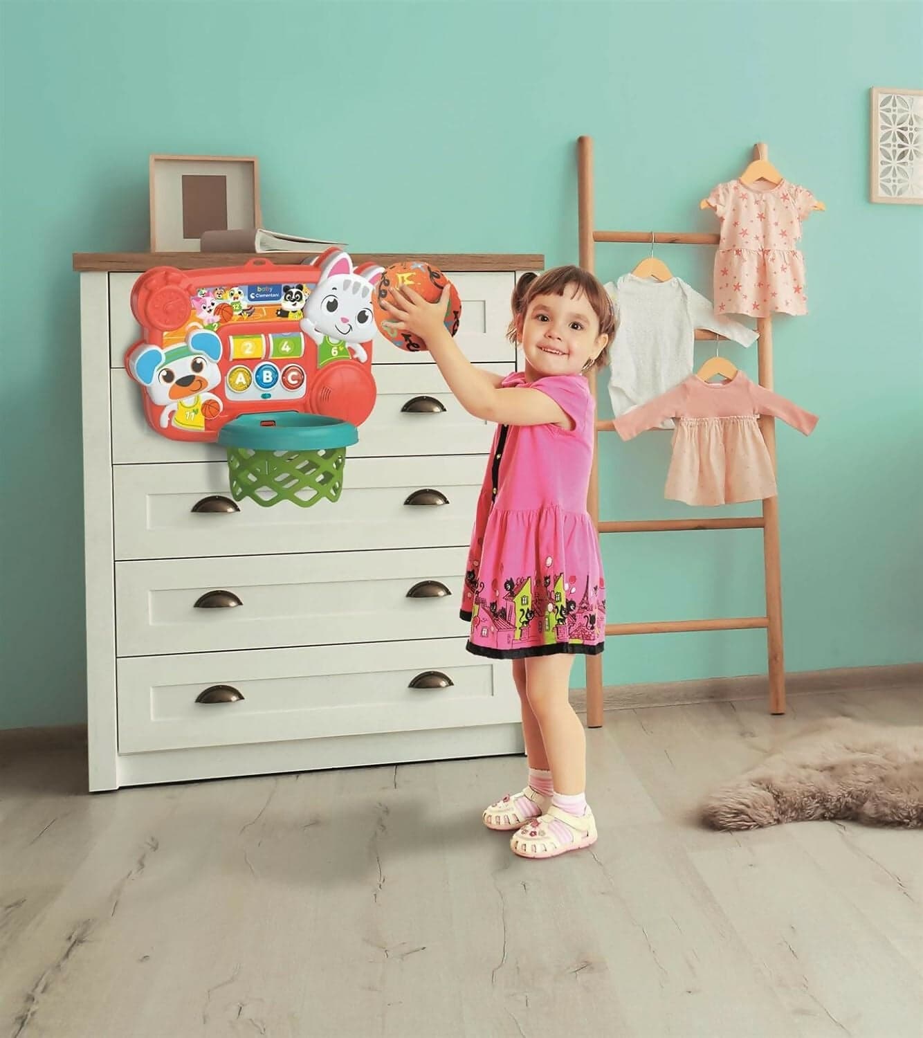 CLEMENTONI Baby Canestro Mira e Tira, Canestro con Conta Punti Interattivo educativo, Palestrina Interattiva per Bambini di 18+ Mesi, Stimola Lo Sviluppo Sensoriale e Cognitivo, 17546 in Basket Sanitaria Gioia del Bimbo - Villa San Giovanni, commercioVirtuoso.it