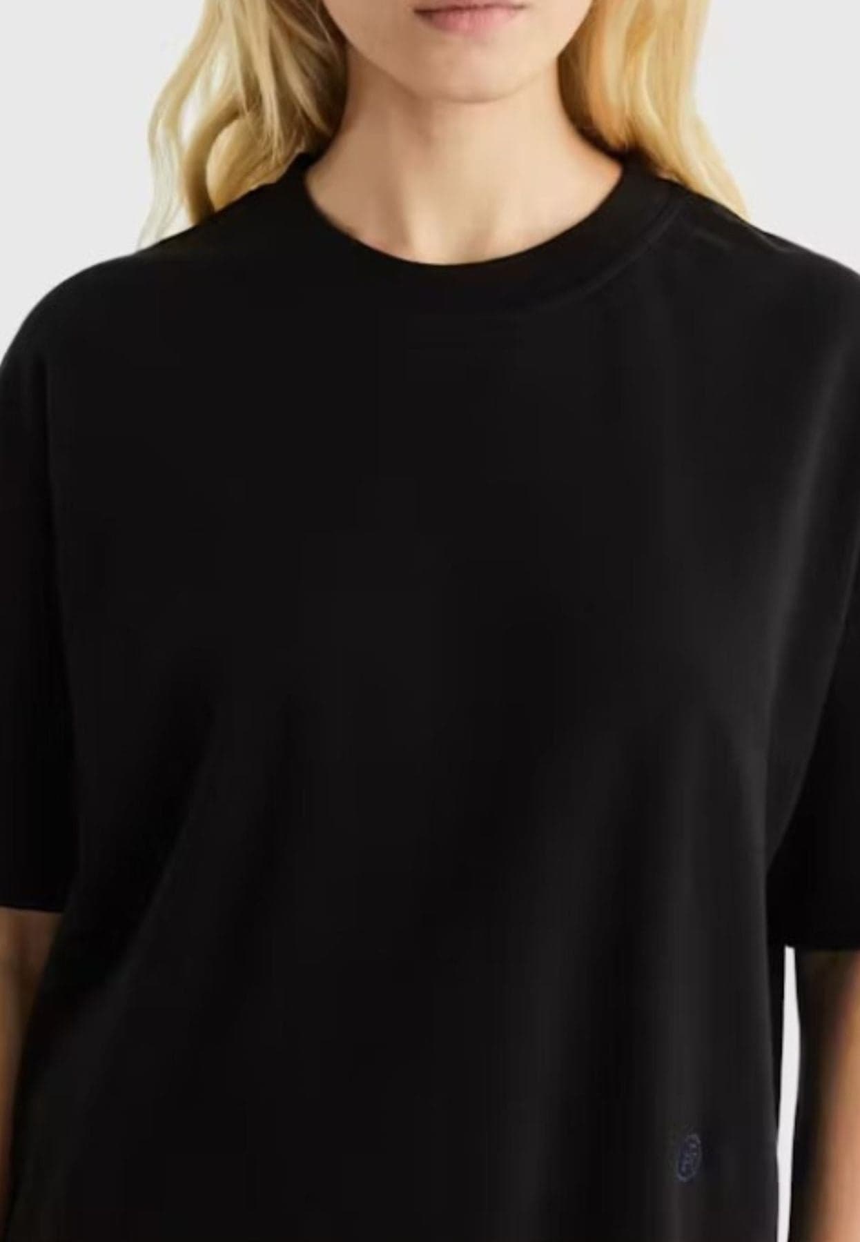 Tommy Hilfiger T-SHIRT RLX LIGHT CTN INTERLOCK C-NK SS da donna in T-shirt Drestige - Casamassima, commercioVirtuoso.it