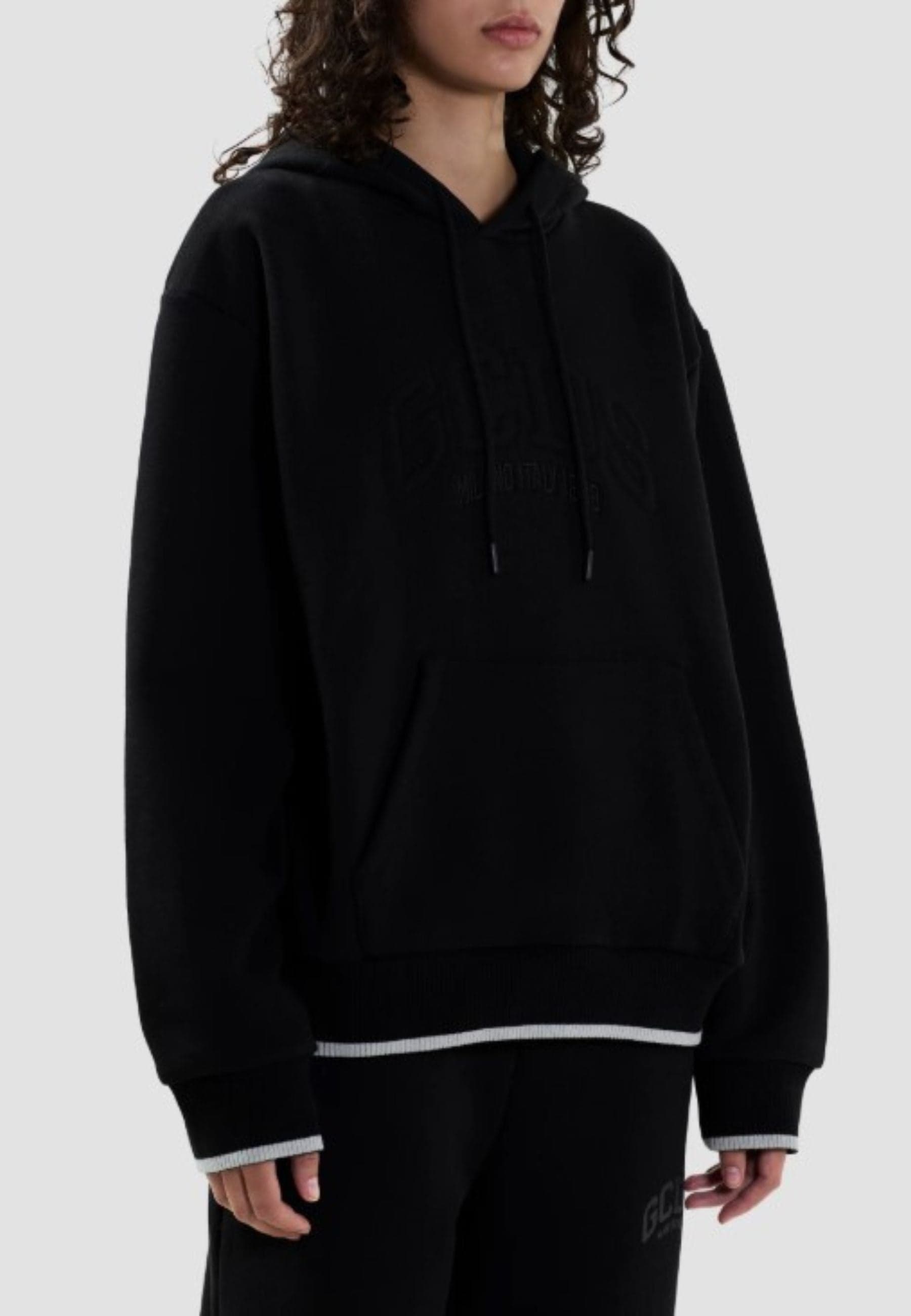 GCDS FELPA LOGO LOUNGE HOODIE da donna in Felpe senza cappuccio Drestige - Casamassima, commercioVirtuoso.it