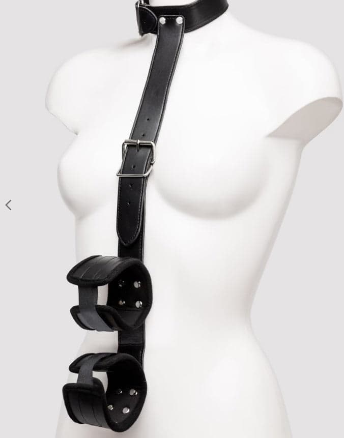 Sistema di blocco Fetish bondage collare manette nero Pelle regolabile BDSM in prodotto Erosdom - Palmi, commercioVirtuoso.it