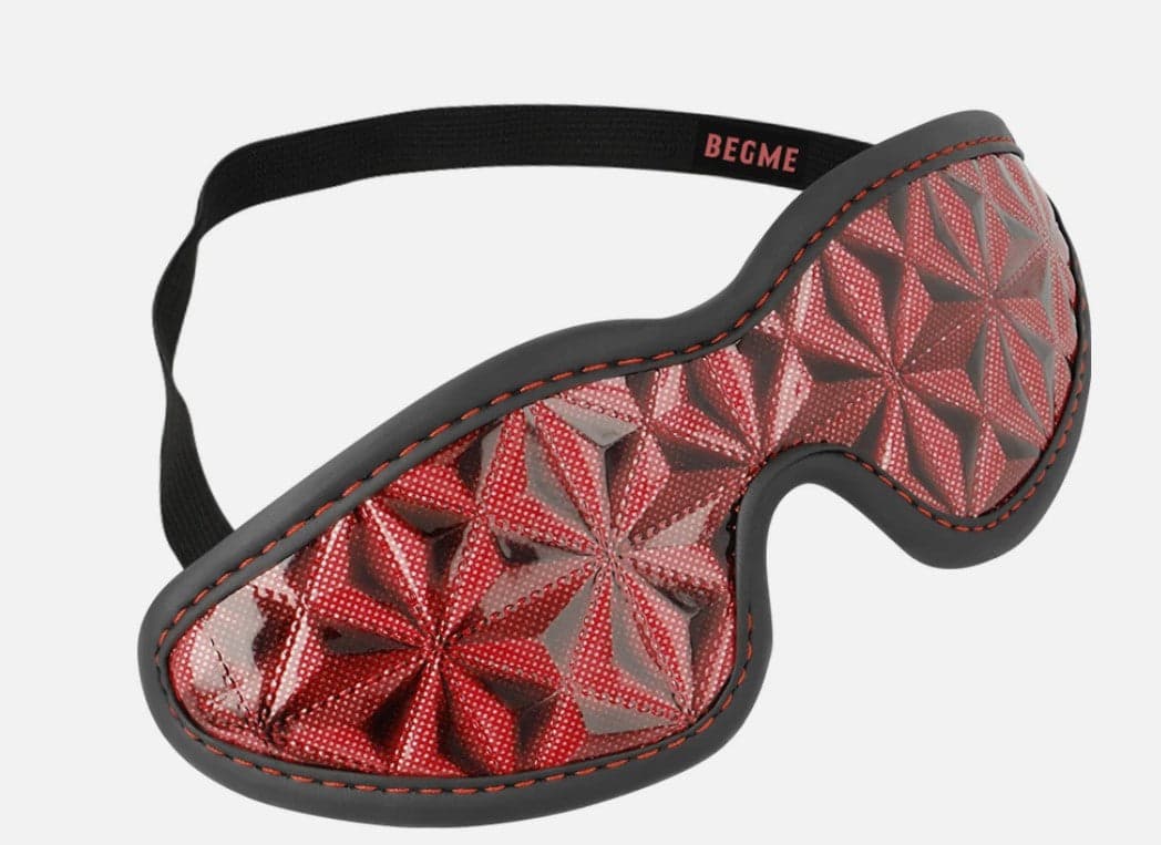 Mashera occhi Begme Fetish Games Premium Blind Mask pelle vegana PU bondage in prodotto Erosdom - Palmi, commercioVirtuoso.it