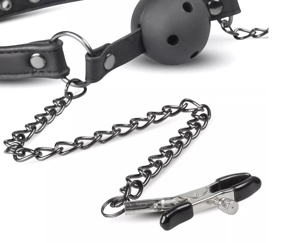 Pinzette per capezzoli con catene al morso bavaglio ball gag nero Easy Toys in prodotto Erosdom - Palmi, commercioVirtuoso.it
