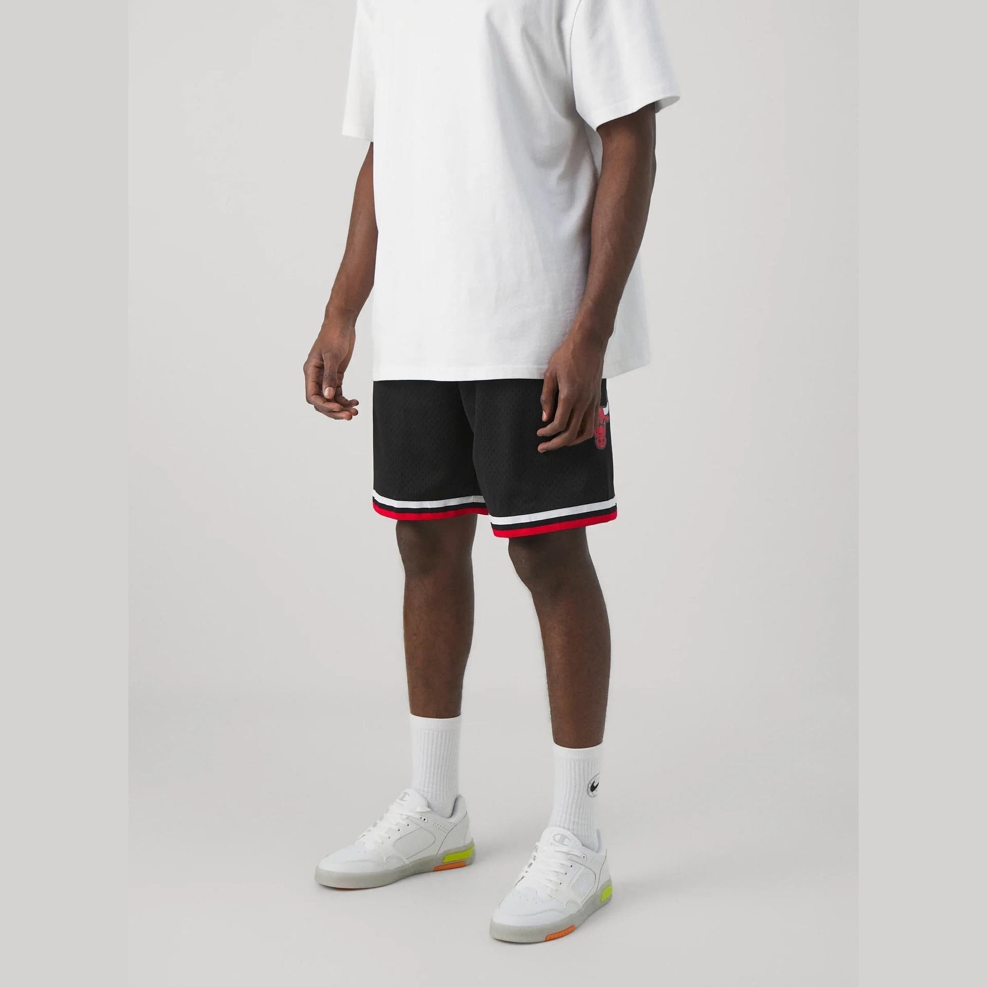 Shorts Mitchell & Ness Swingman Chicago Bulls '97 black in Ginevra Glad Store - Genova, commercioVirtuoso.it