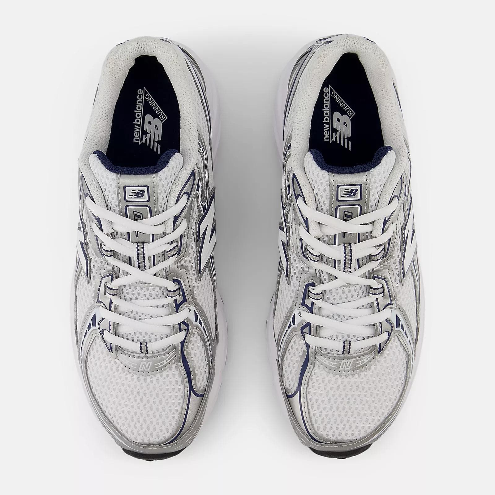 Sneakers New Balance 740 NB navy white shadow grey in Ginevra Glad Store - Genova, commercioVirtuoso.it