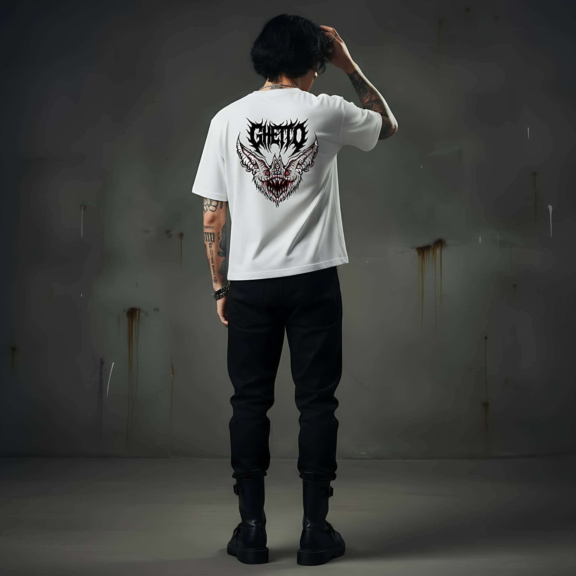 T-shirt Ghettoblaster Bat white 190gr in  Glad Store - Genova, commercioVirtuoso.it