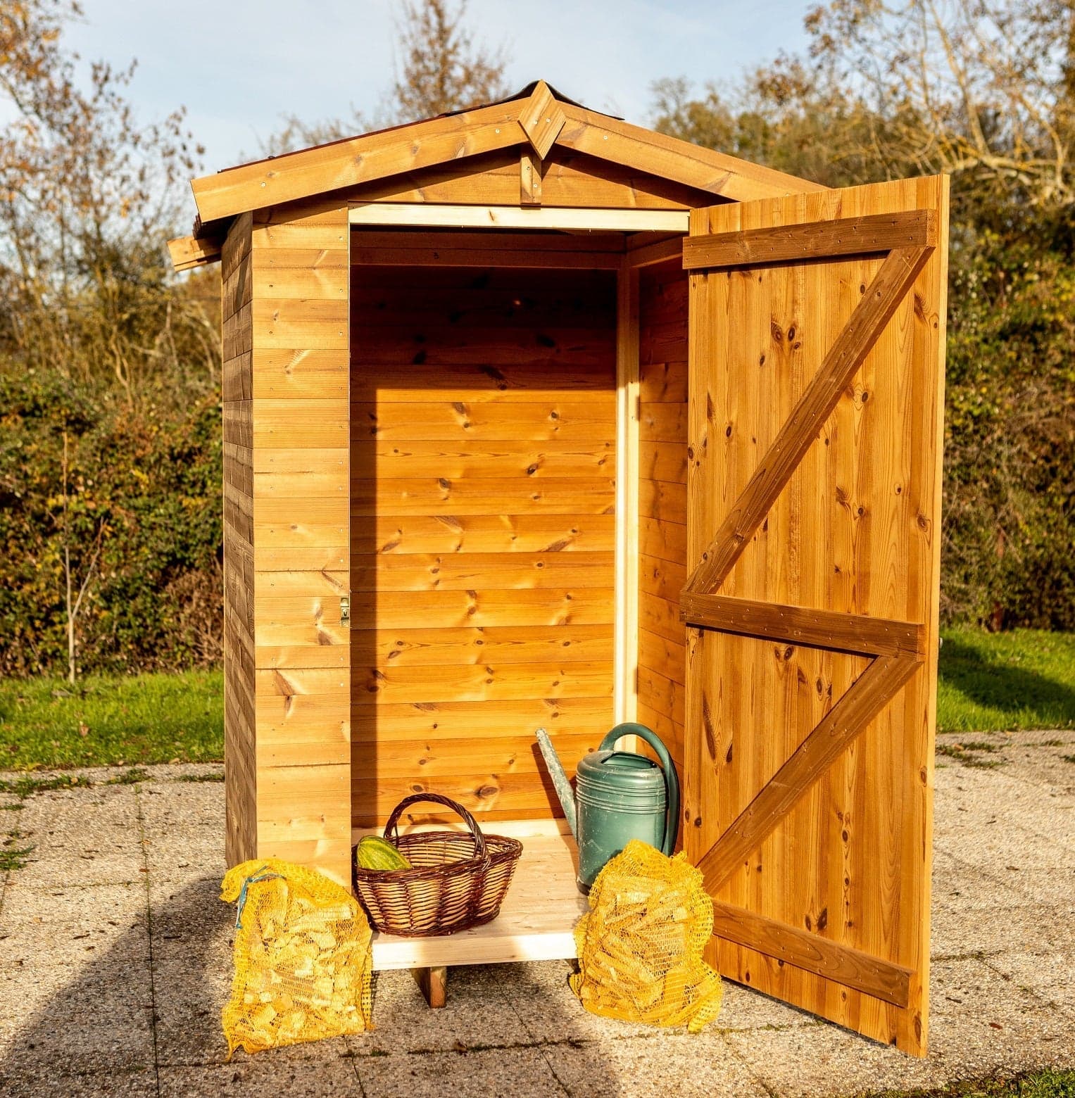 Casetta Di Legno Termo-trattato A Pannelli Spessore 19mm Con Pavimento Doppia Pendenza 120x120cm Foresta