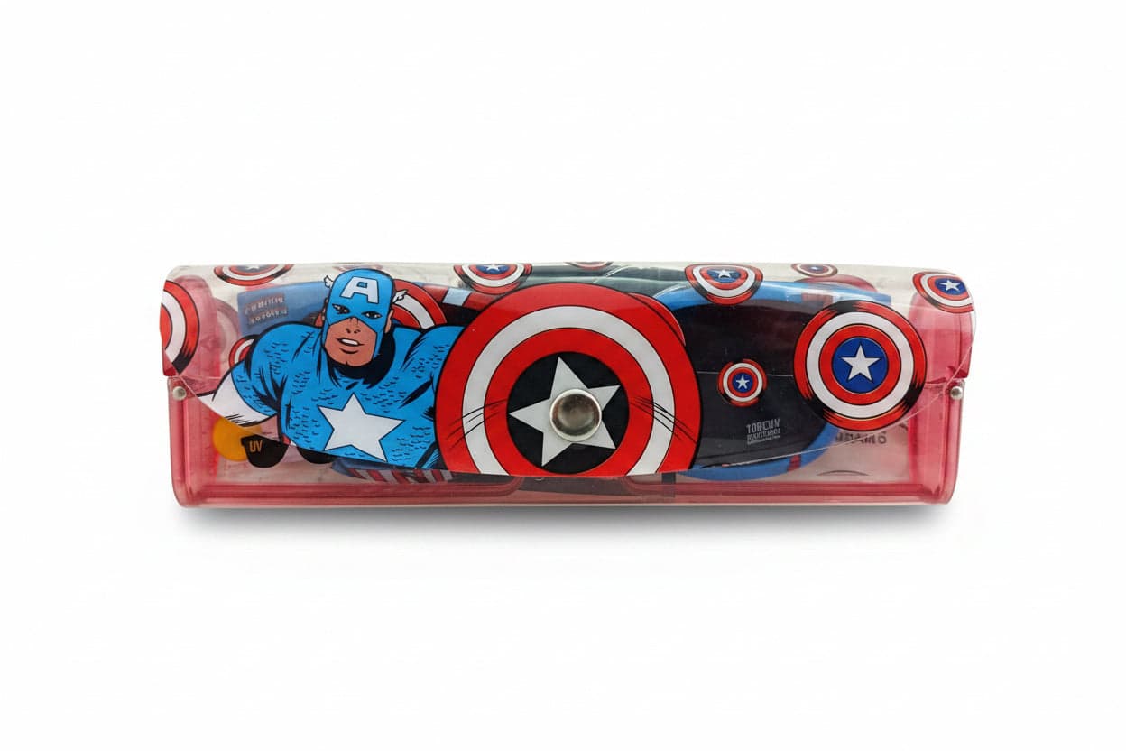 Marvel Occhiali da Sole Kids Massima protezione dai raggi UVA e UVB! Astucci rigidi con fantasie abbinate agli occhiali! captain america in Occhiali da sole Farmacia Centrale M.le Iadevaia - Maddaloni, commercioVirtuoso.it