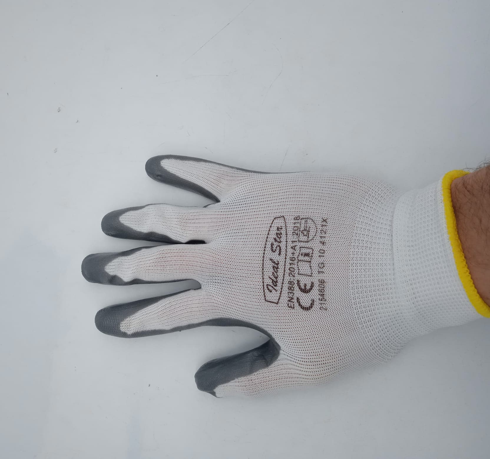 Guanto Da Lavoro In Nylon Nitrile Tg. 8/M Ideal Star