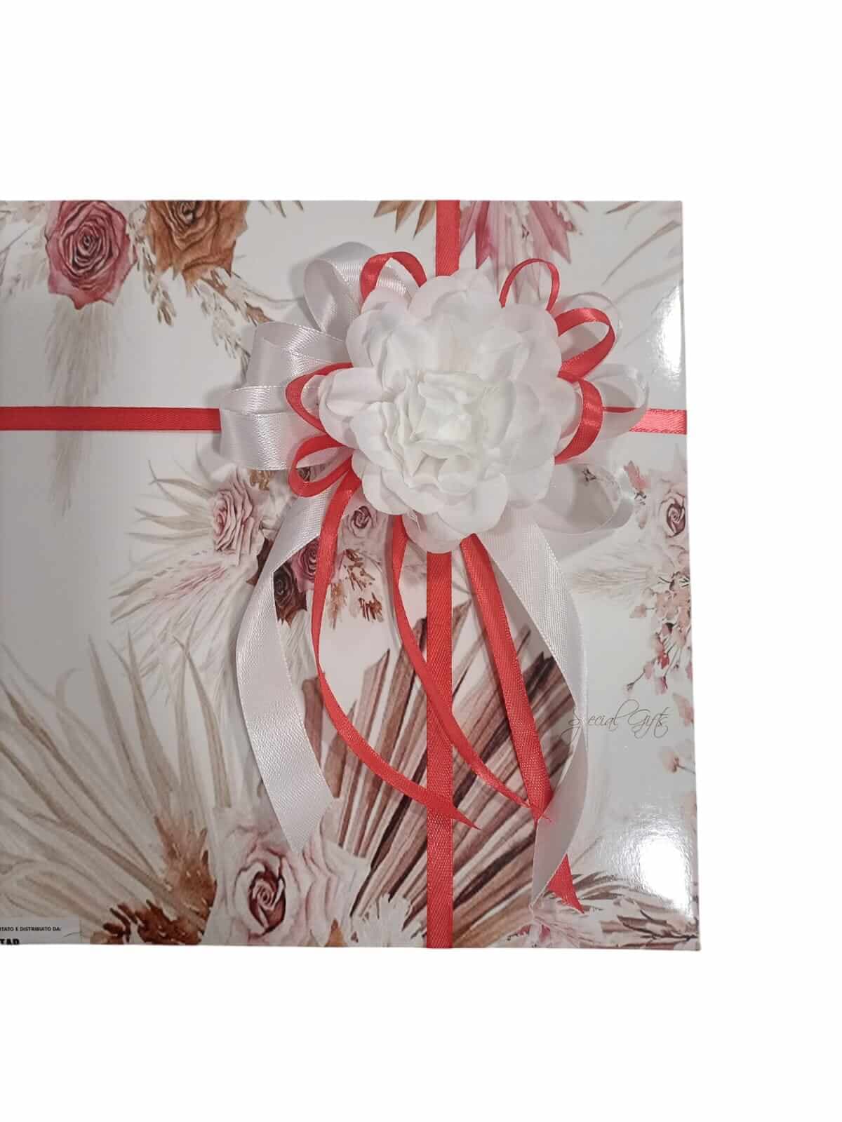 Confezione Regalo Personalizzata con Fiore e Nastro in Cesti regalo con cioccolato The King Luxury - San Marcellino, commercioVirtuoso.it