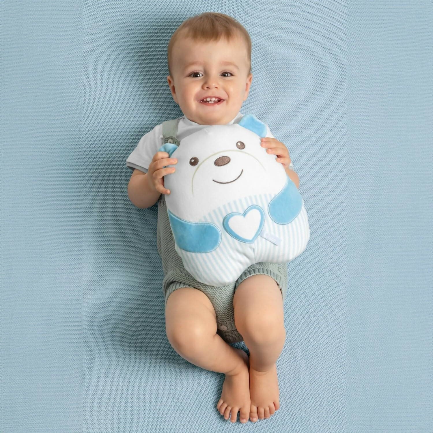 CHICCO Peluche Orsetto Sweet Heart - Tenero Orsetto - Morbido Peluche Elettronico per Bambini, Imbottitura Morbida, 20 Minuti di Musica Rilassante e Meditativa, Luce Soffusa, Lavabile in Lavatrice, 0 Mesi +, Azzurro in Giochi musicali Sanitaria Gioia del Bimbo - Villa San Giovanni, commercioVirtuoso.it