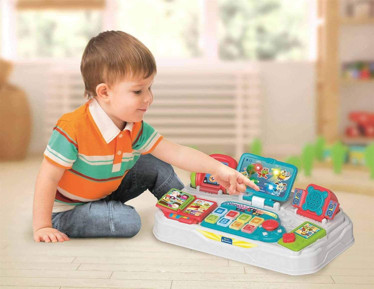 CLEMENTONI Baby - Tavolo attività Baby Gamer, Postazione Gaming per Bambini, con Tastiera e Elementi Interattivi, Bambini di 12-36 Mesi, Stimola Lo Sviluppo Cognitivo, Motorio e Emotivo, 17547 in Camion Sanitaria Gioia del Bimbo - Villa San Giovanni, commercioVirtuoso.it