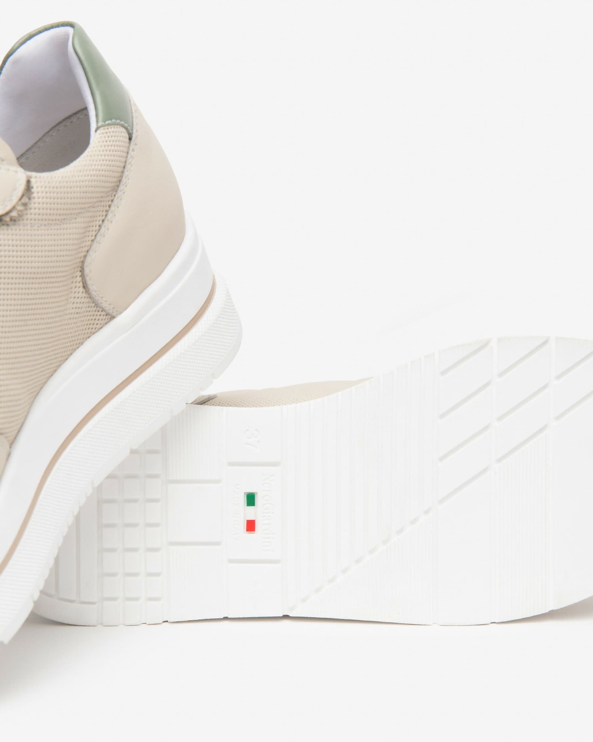 NeroGiardini Donna Sneakers in Pelle e Materiale Tecnico in Sneaker casual Cantali Calzature - Randazzo, commercioVirtuoso.it