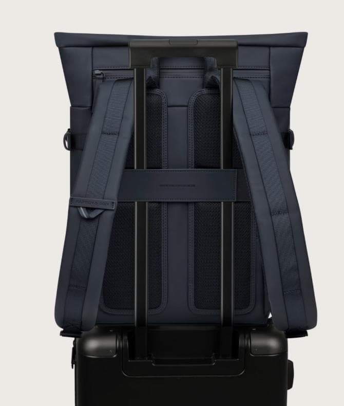 Zaino Kapten & Son Helsinki Navy in Ginevra Glad Store - Genova, commercioVirtuoso.it