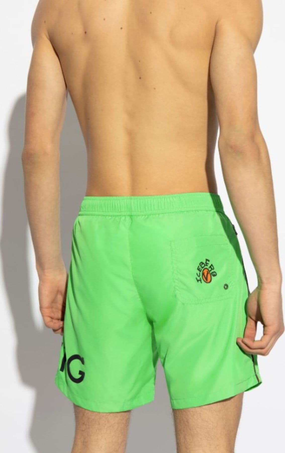 ICEBERG COSTUME LOONEY TUNES da uomo in Adulti Drestige - Casamassima, commercioVirtuoso.it
