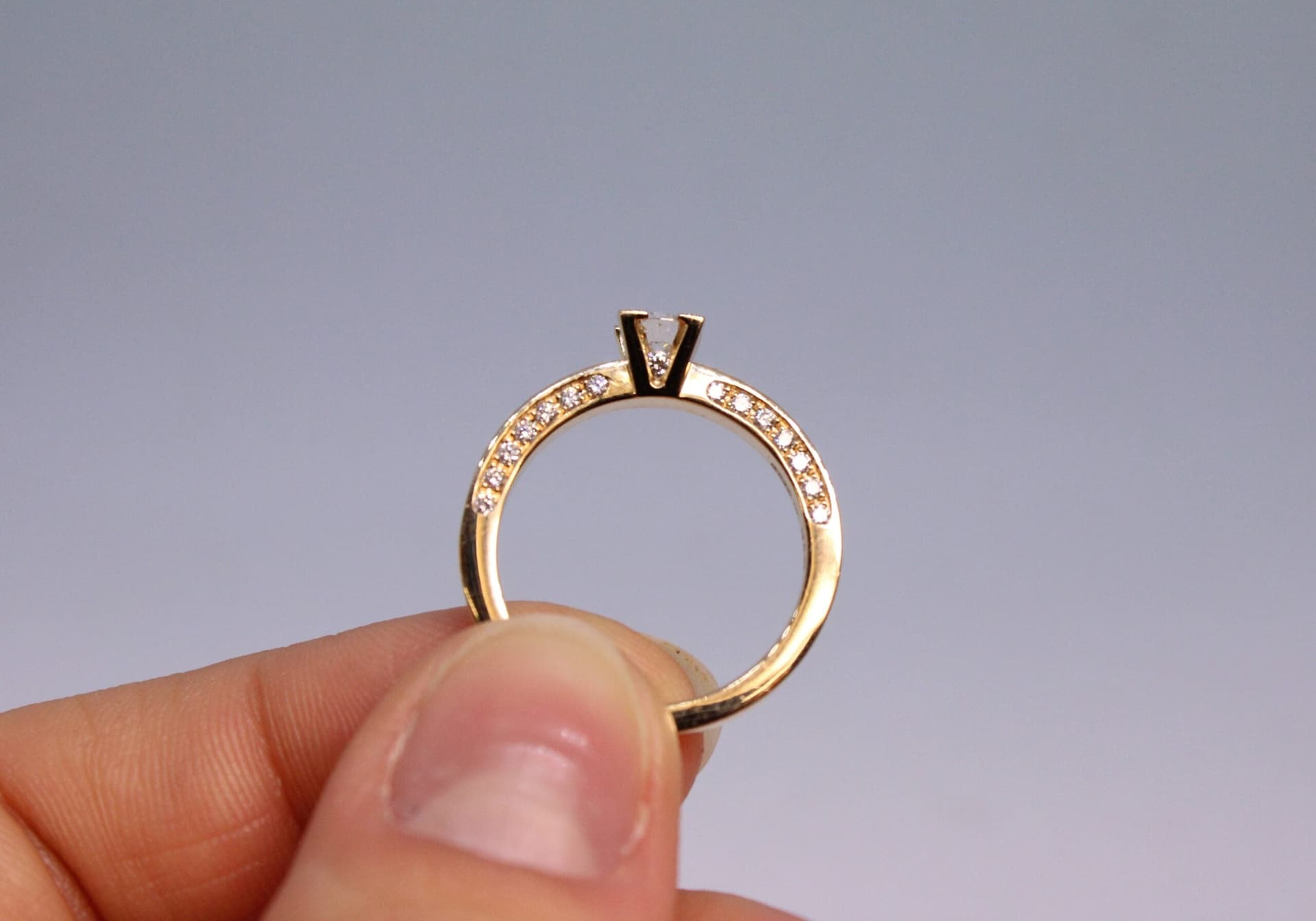 Anello donna GIORGIO VISCONTI AR15366B in Anelli Gioielleria Cameli - Monte Urano, commercioVirtuoso.it