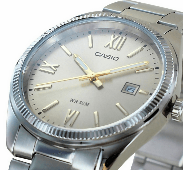 Orologio Casio da uomo, MTP-1302DD-9A, movimento al quarzo, quadrnate colo senape con numeri romani e datario in Orologi da polso Loweconomy - Marineo, commercioVirtuoso.it