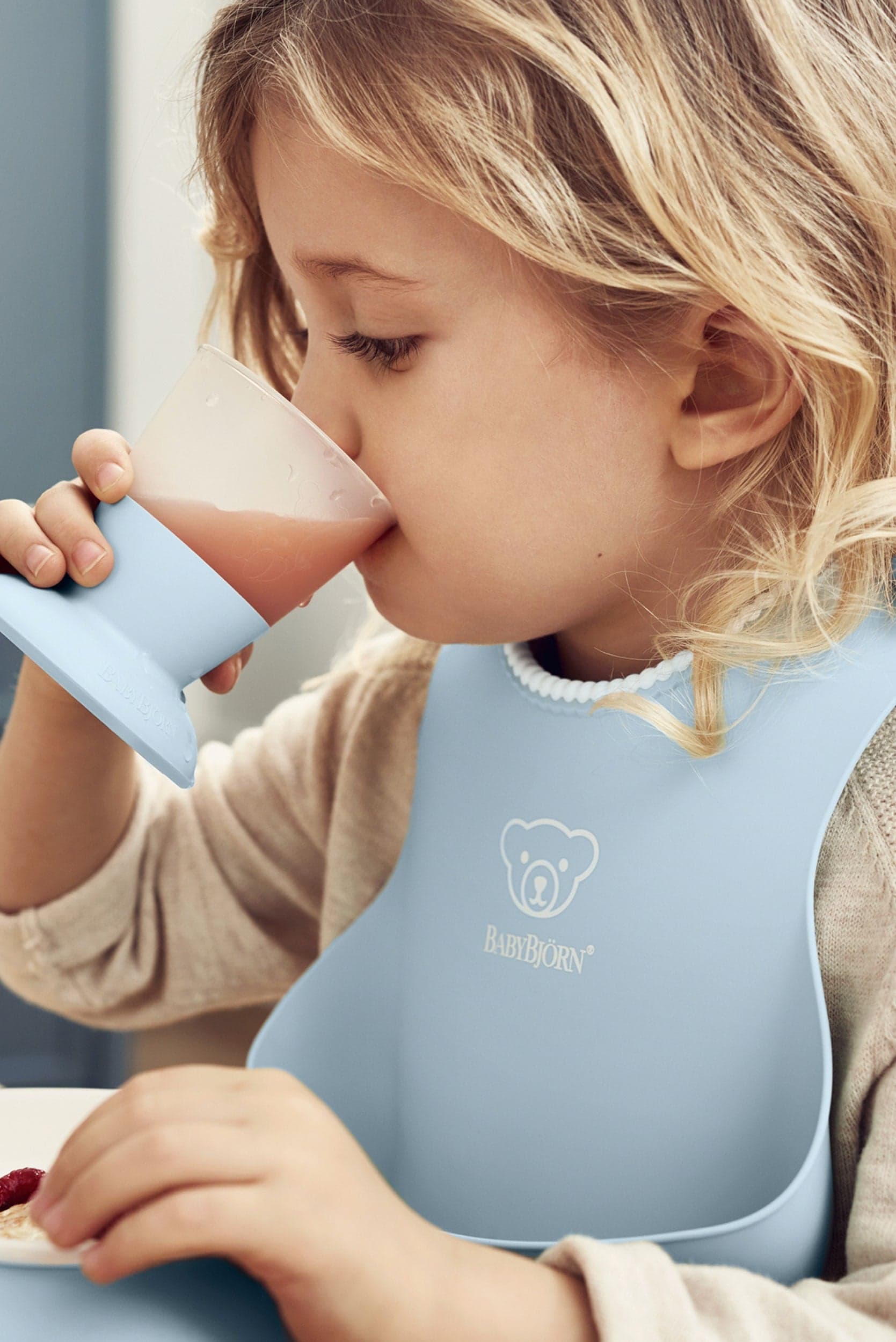 Bavaglino Morbido e Bavaglino Baby BabyBjorn in Bavaglini per allattamento La Casa Del Bebè - Napoli, commercioVirtuoso.it