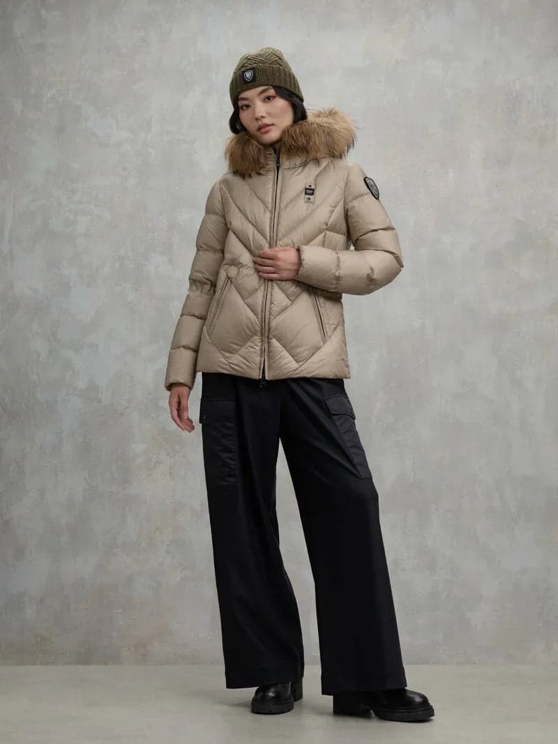 Blauer giubbino donna a linee geometriche Alicia 
25WBLDC03097-006047 301LT