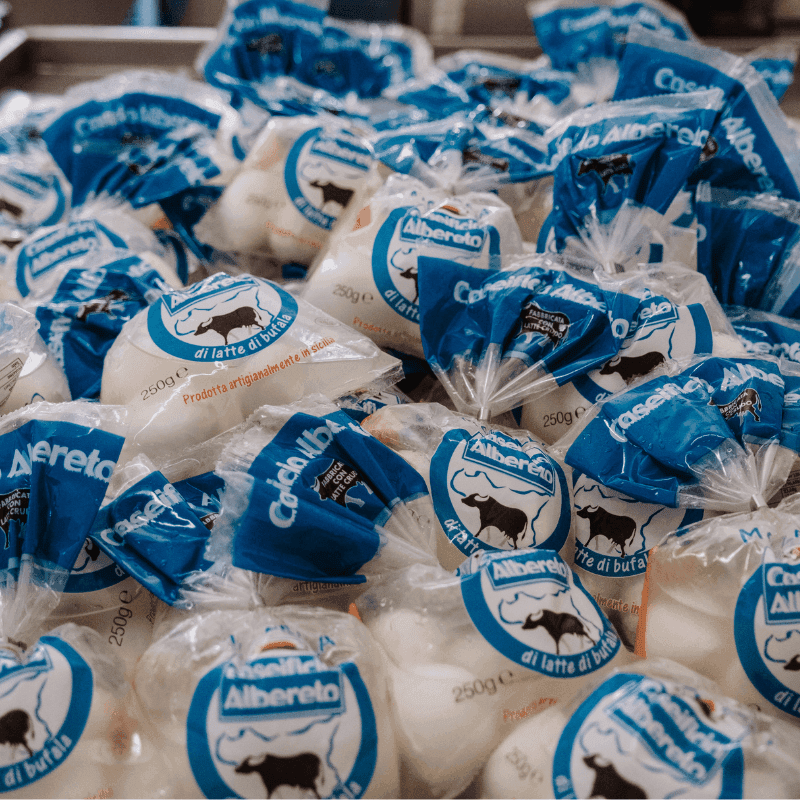 Bocconcini Latte di Bufala Mozzarella Produzione Artigianale 500g in Barrette proteiche Tesori Di Sicilia - Nicosia, commercioVirtuoso.it