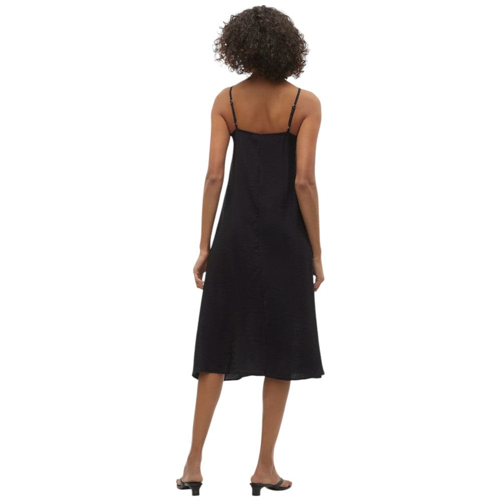 Vero Moda vestito nero in viscosa Josie 10303398 in Casual Prodotti di Classe - Nocera Superiore, commercioVirtuoso.it