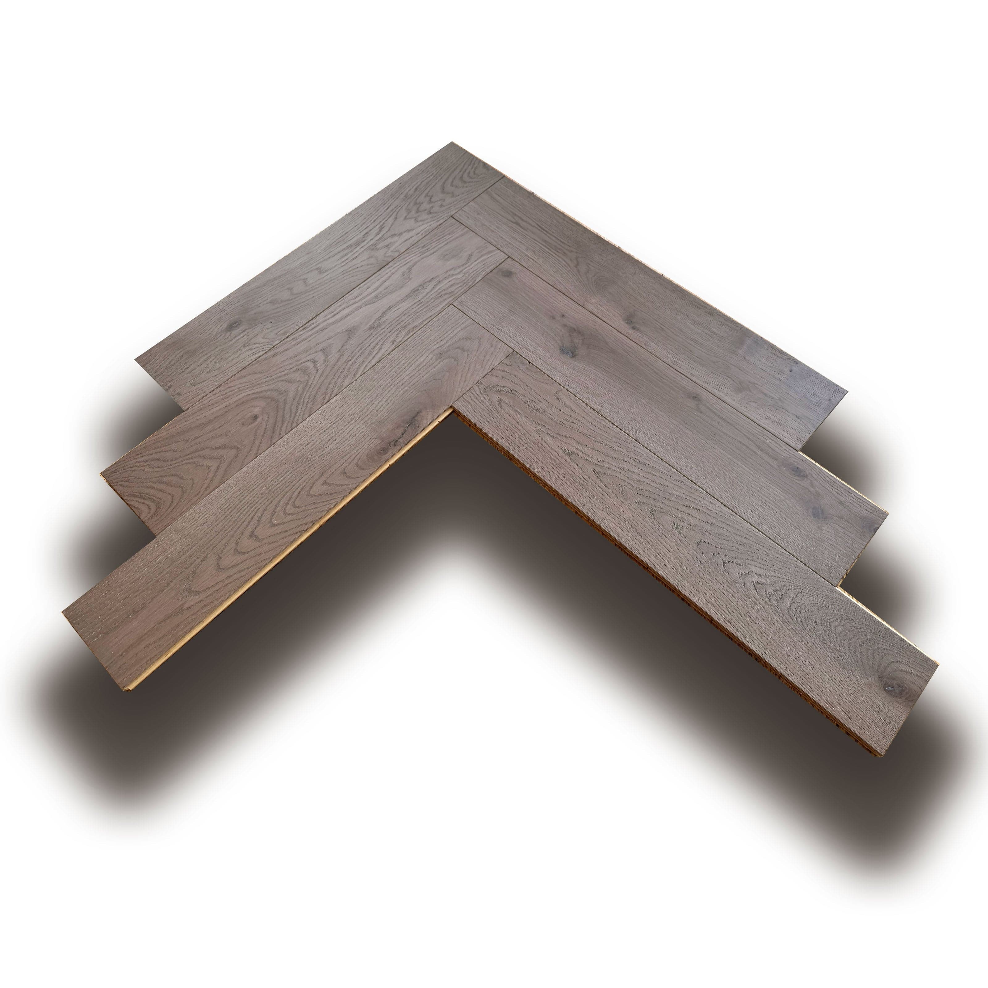 €34,99MQ *MEGA STOCK* Lotto da 65mq di Listone prefinito ROVERE COLISEUM SPINA ITALIANA  Vern. bisell. Spazz. 12x140x700mm (3 nobile) - Eternal Parquet
