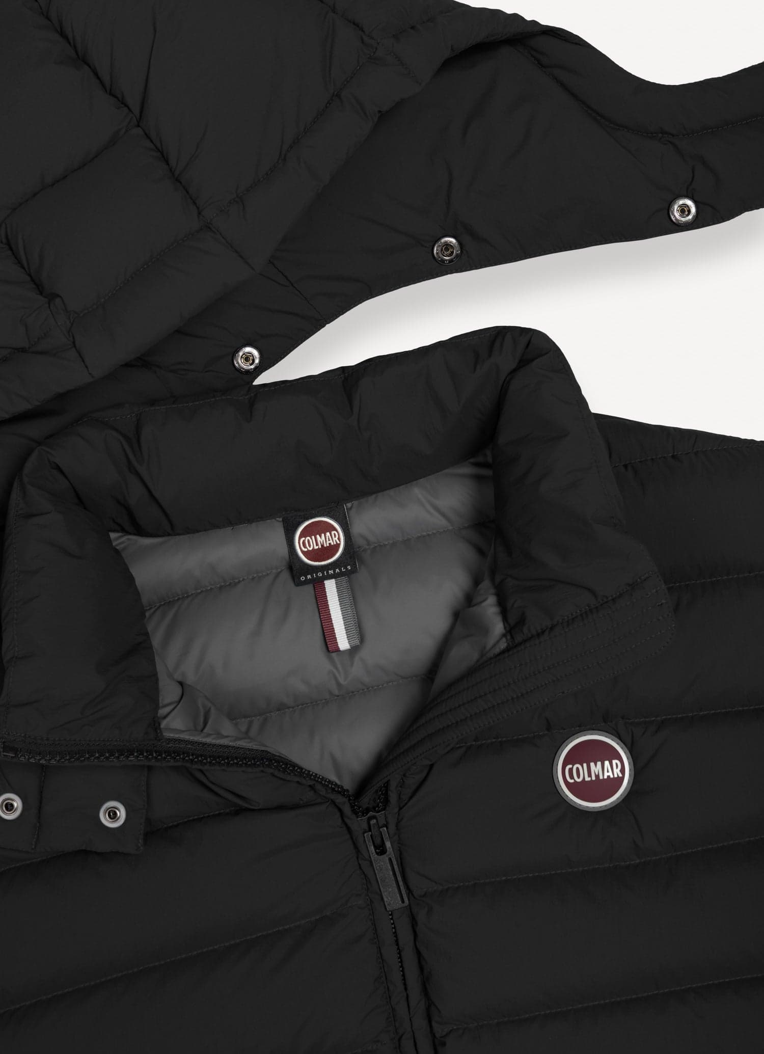 Gilet uomo Colmar nero con cappuccio staccabile e imbottitura in piuma naturale dettagli
