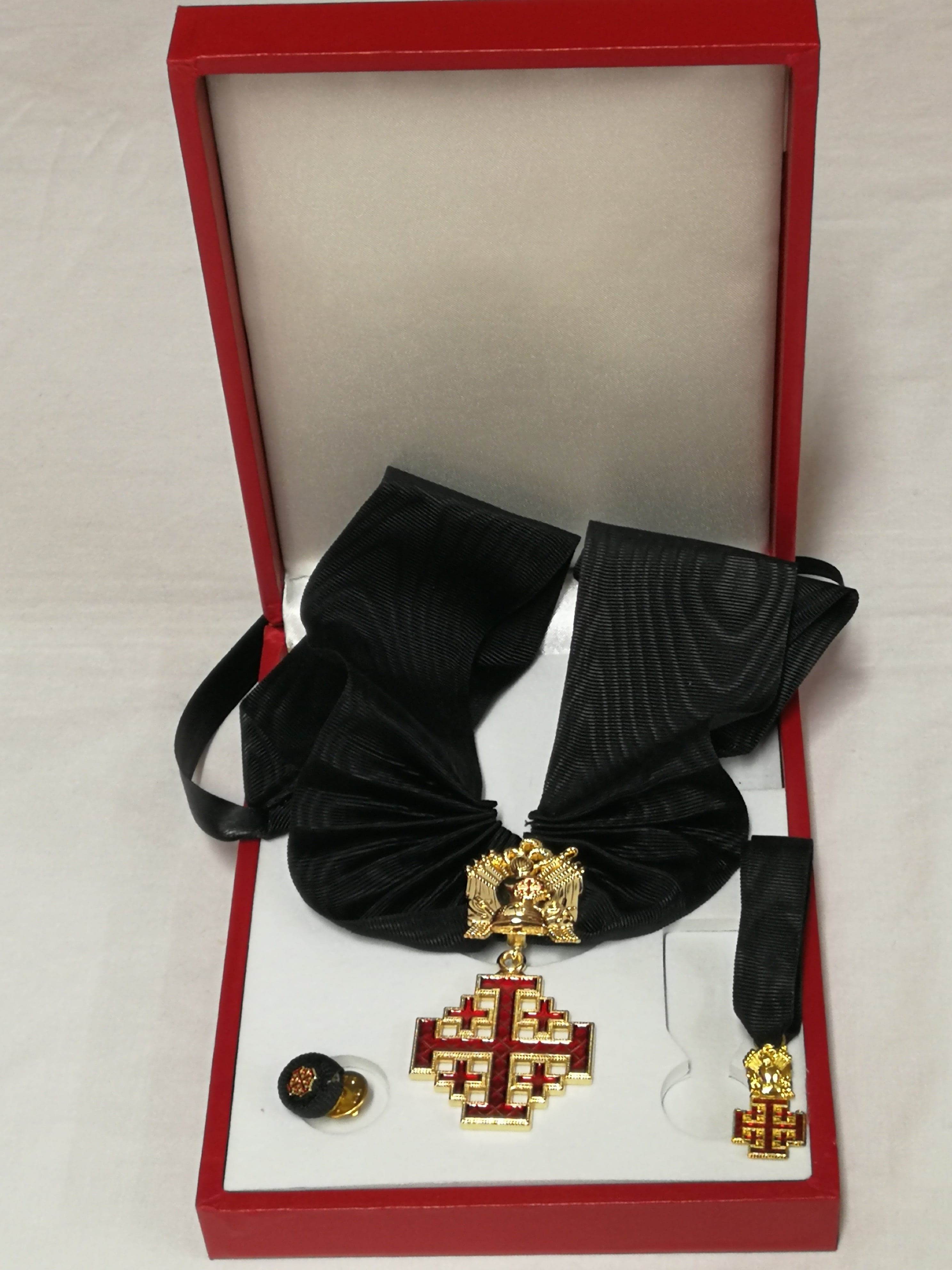 Kit collare Ordine Equestre del Santo Sepolcro di Gerusalemme in Collari standard Il Distintivo - Pesaro, commercioVirtuoso.it