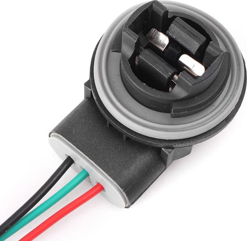 Portalampada S25 3157 W21/5 12V Per Auto Ricambio Compatibile Con Cablaggio in Portalampadine Solgeny - Besate, commercioVirtuoso.it