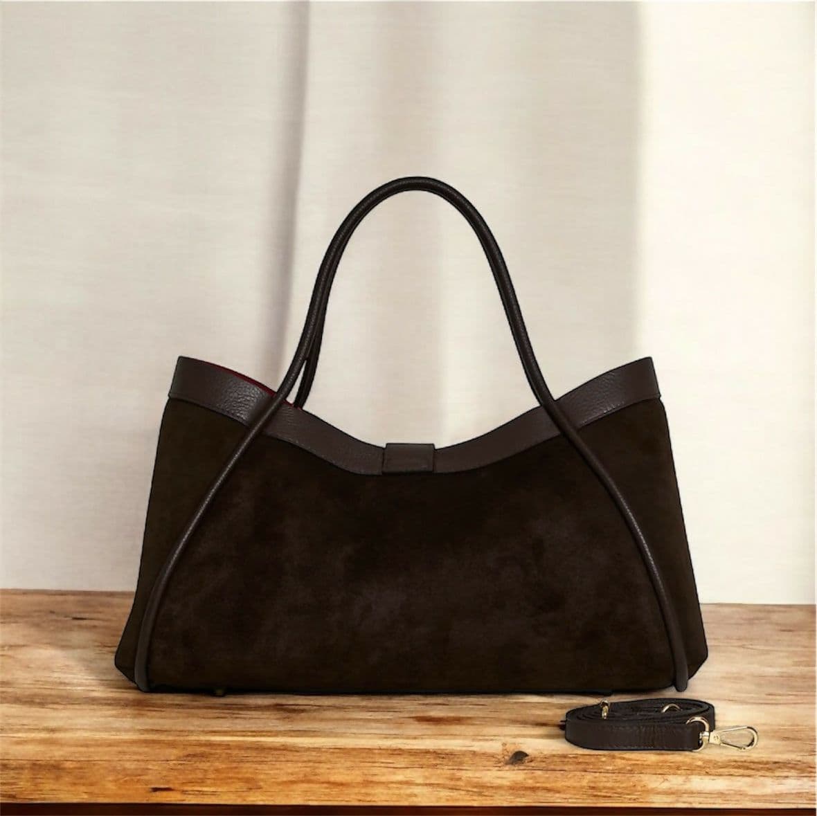 DOPPIASE Borsa in Vera Pelle Scamosciato con rifiniture in togo Made in Italy 45x25x20cm in Borse Tote Nanabags - Sesto Fiorentino, commercioVirtuoso.it