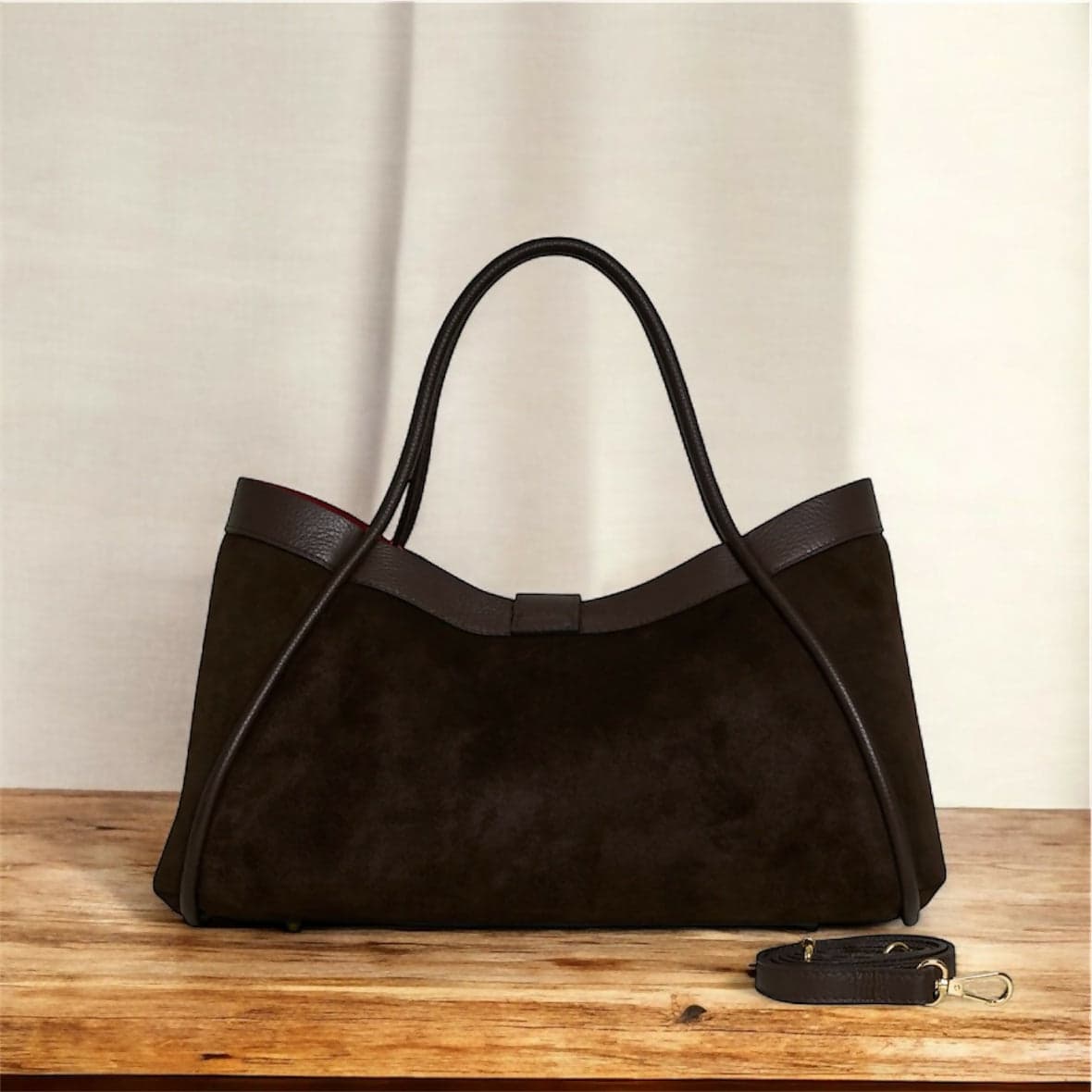 DOPPIASE Borsa in Vera Pelle Scamosciato con rifiniture in togo Made in Italy 45x25x20cm in Borse Tote Nanabags - Sesto Fiorentino, commercioVirtuoso.it