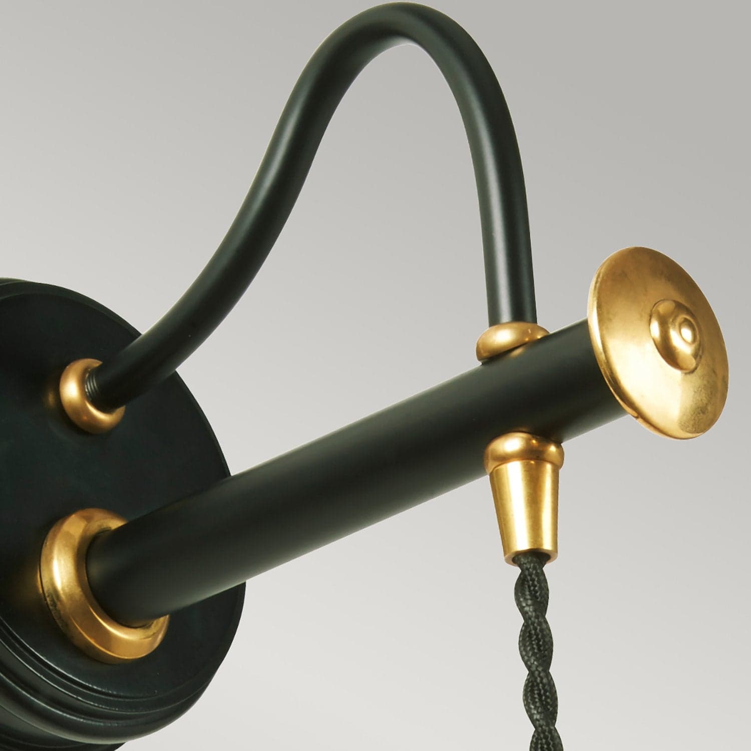 Applique Contemporanea Douille Ottone Nero Ottone Lucido Ottone 1 Luce E27 in Applique LuceArt - Montecorvino Pugliano, commercioVirtuoso.it
