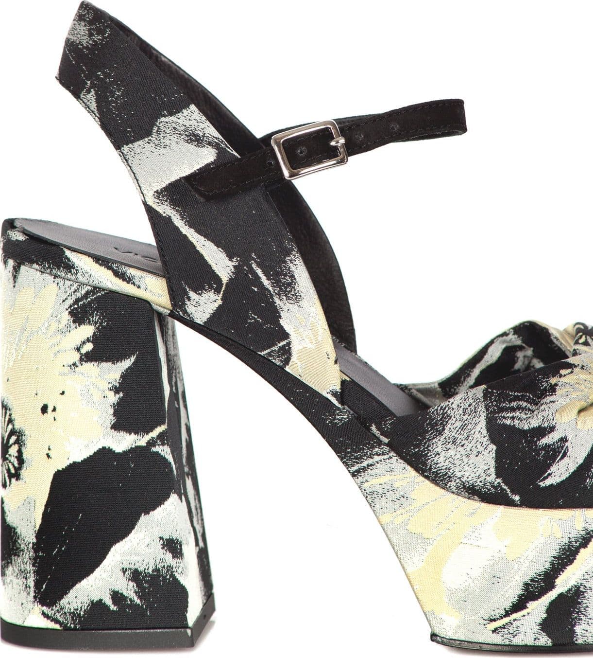 VIC MATIE Vic Matie - Sandali - 350640 - Nero da donna in Sandali moda Drestige - Casamassima, commercioVirtuoso.it
