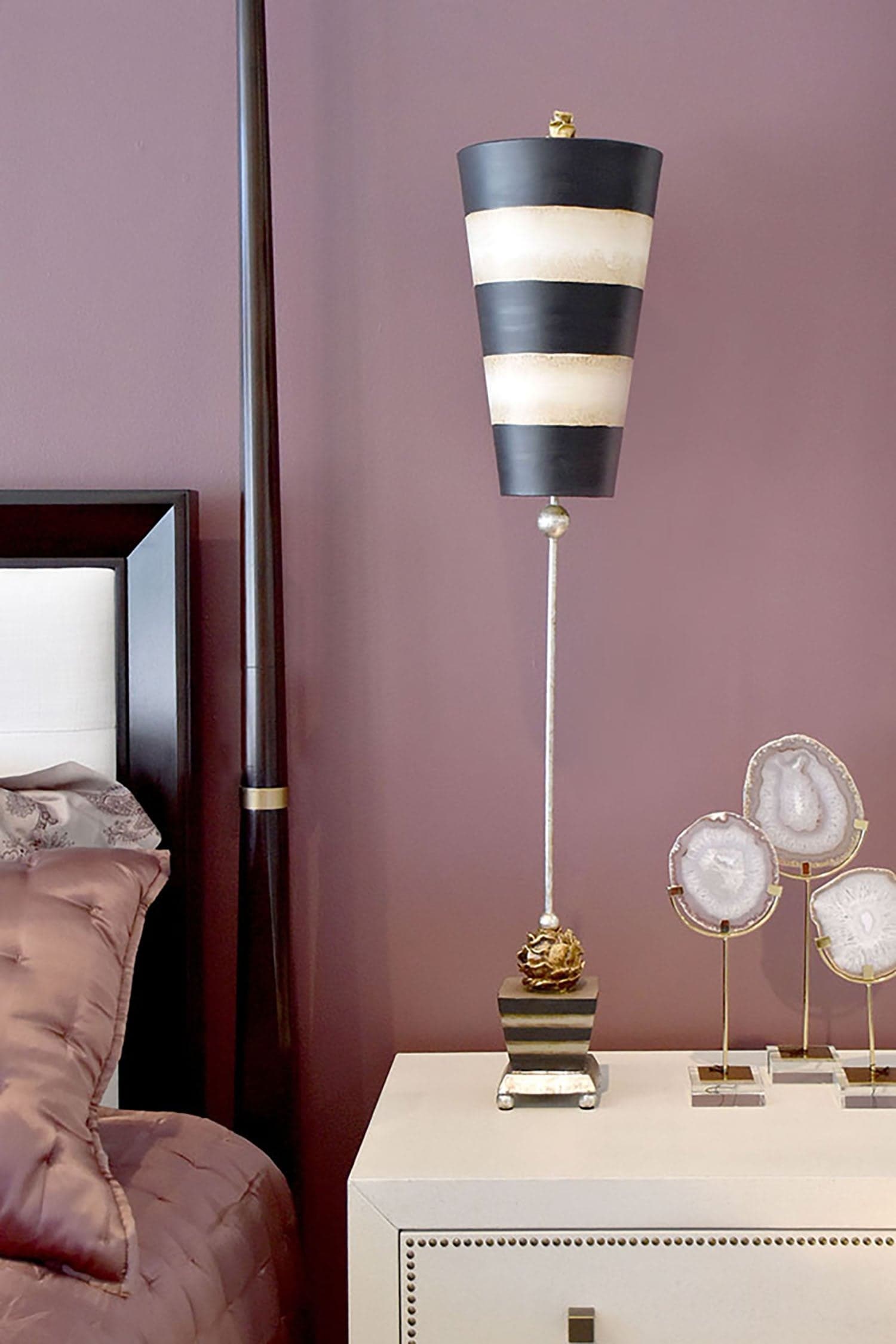 Lampada Da Scrivania Contemporanea Peony Acciaio Nero 1 Luce E27 in Lampade da tavolo e abat-jour LuceArt - Montecorvino Pugliano, commercioVirtuoso.it